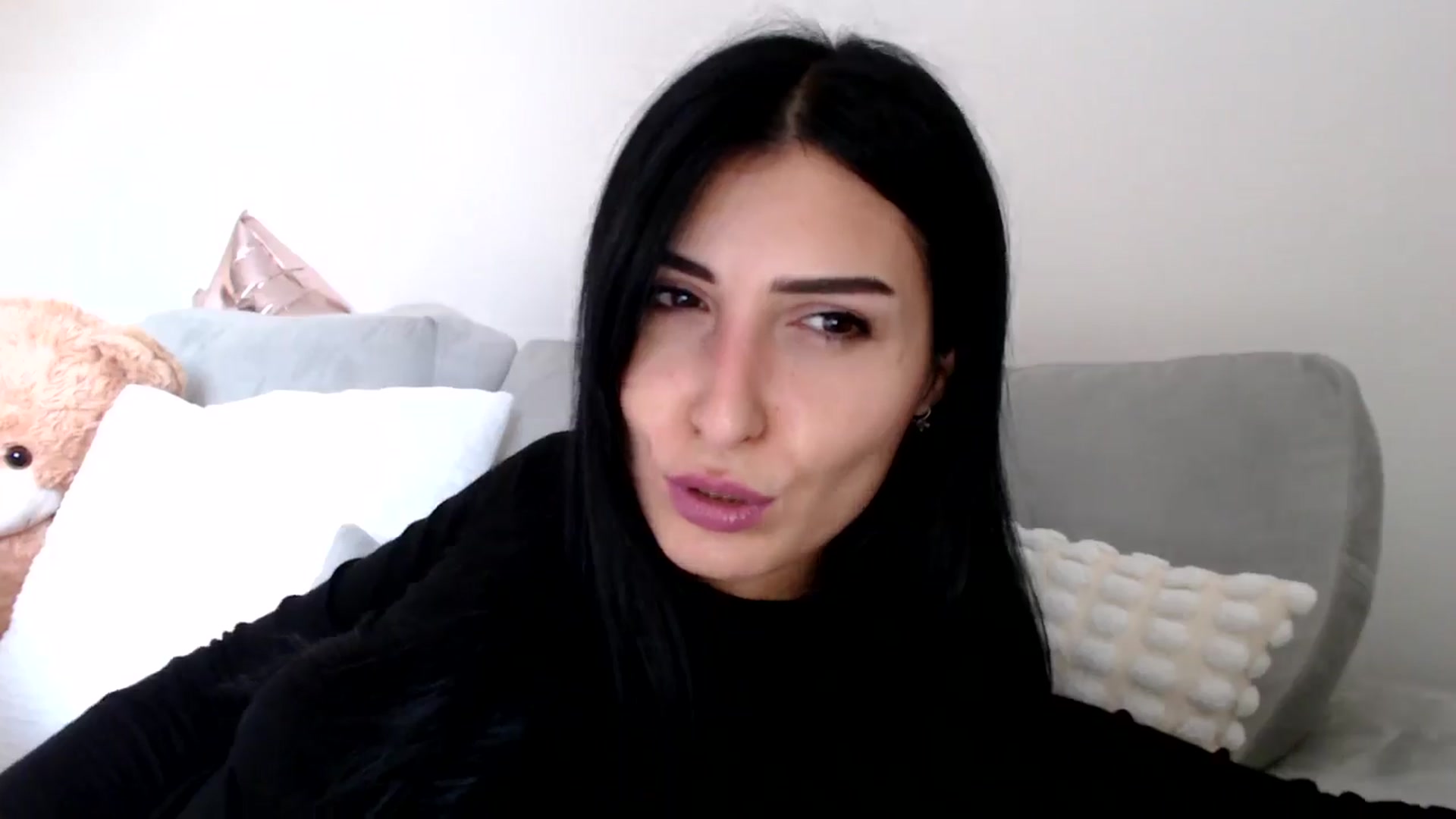 Gallery image thumbnail from LavIson's myfreecams stream on, 11/13/2024, 15:04 image 10 of 20