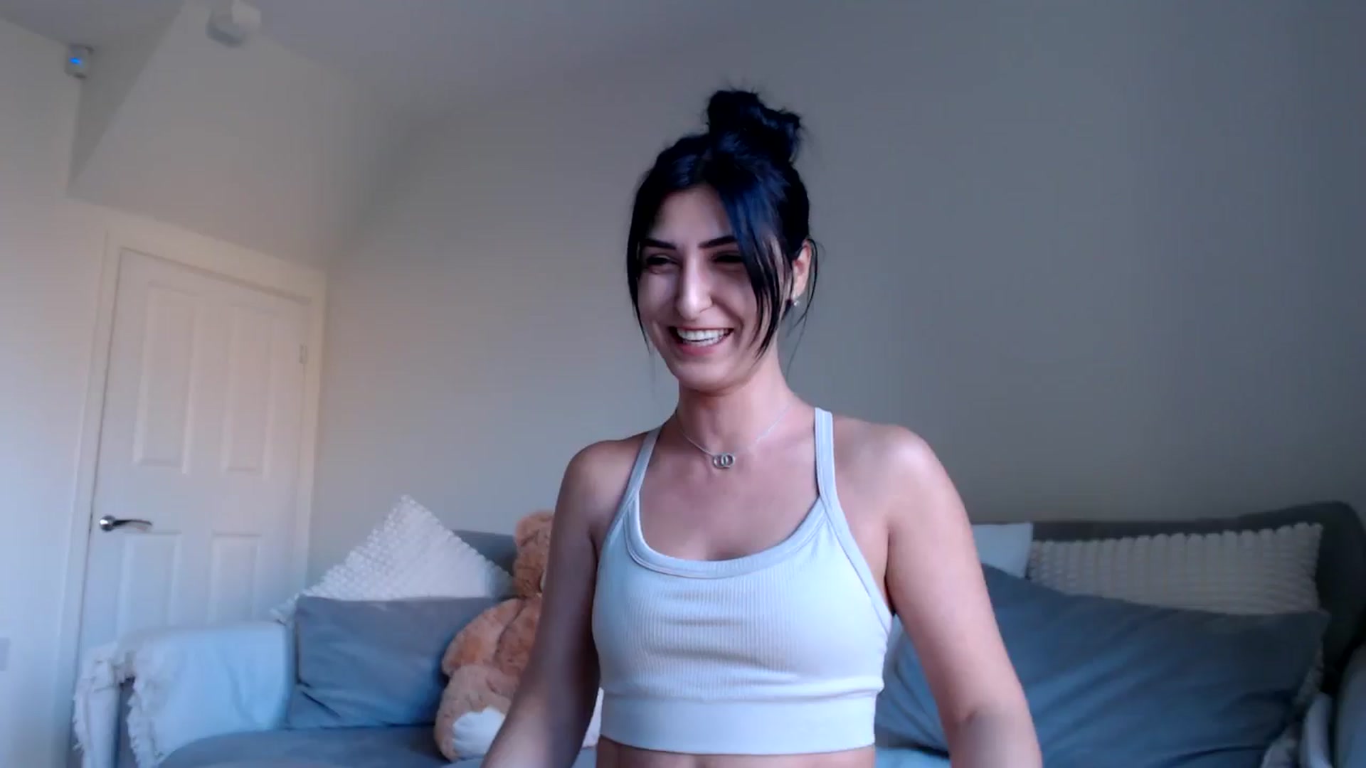 Gallery image thumbnail from LavIson's myfreecams stream on, 11/14/2024, 12:29 image 9 of 20