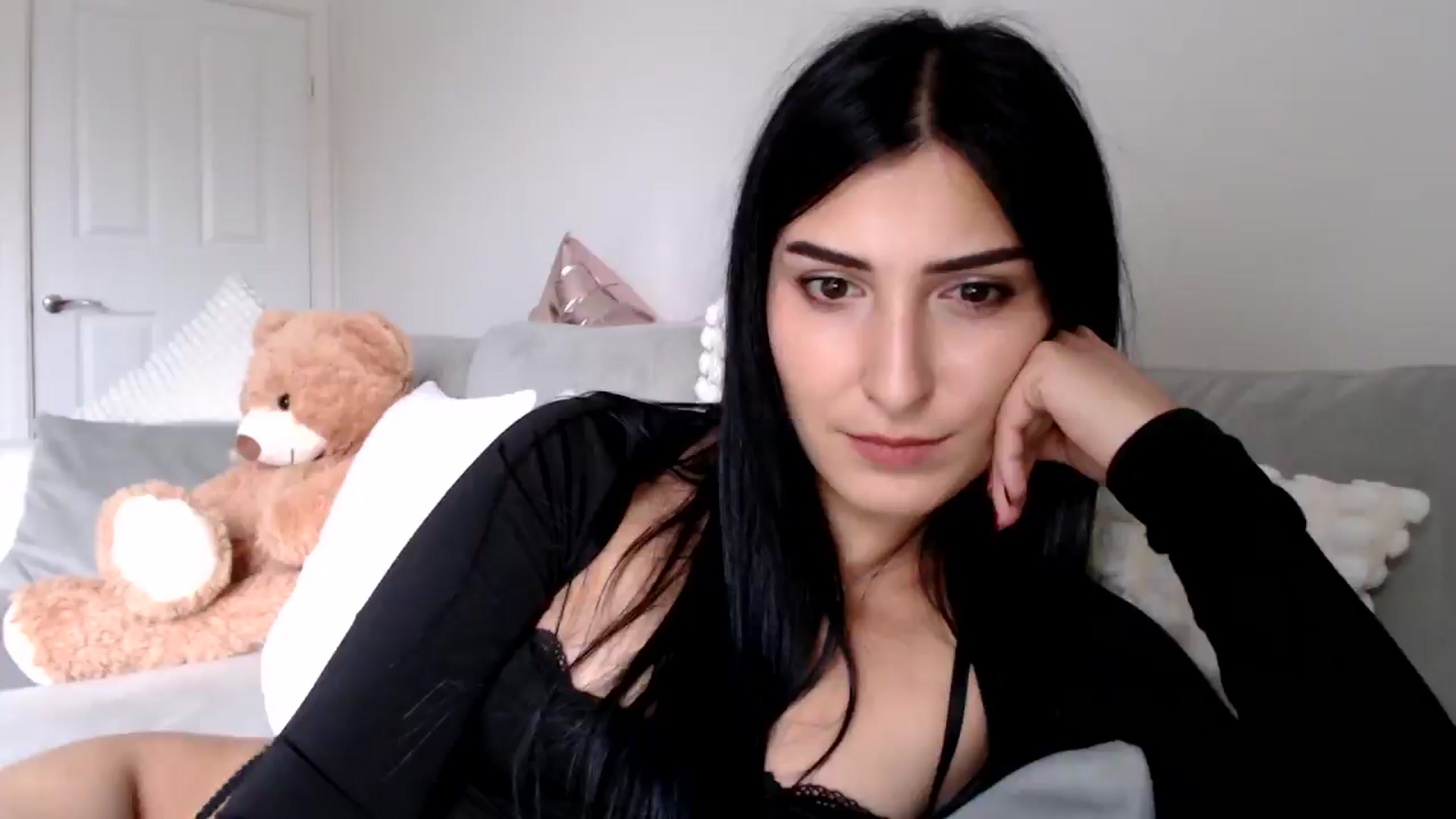 Gallery image thumbnail from LavIson's myfreecams stream on, 11/14/2024, 14:51 image 20 of 20