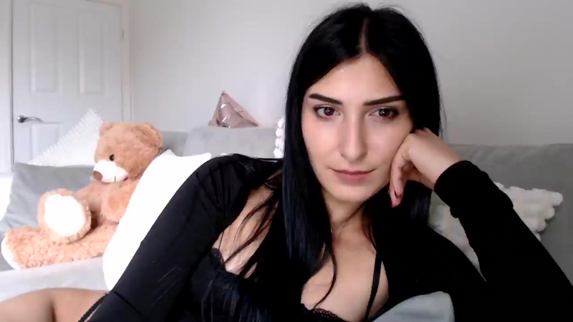 Gallery image thumbnail from LavIson's myfreecams stream on, 11/14/2024, 14:51 image 19 of 20