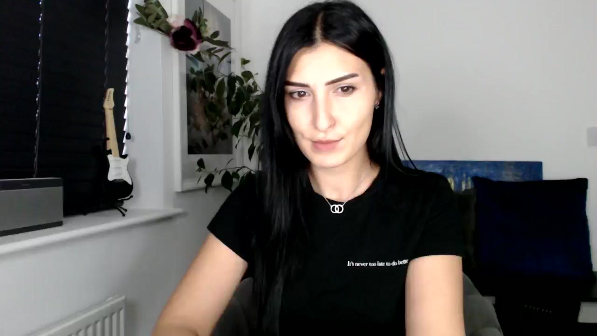 Gallery image thumbnail from LavIson's myfreecams stream on, 11/14/2024, 16:23 image 1 of 20