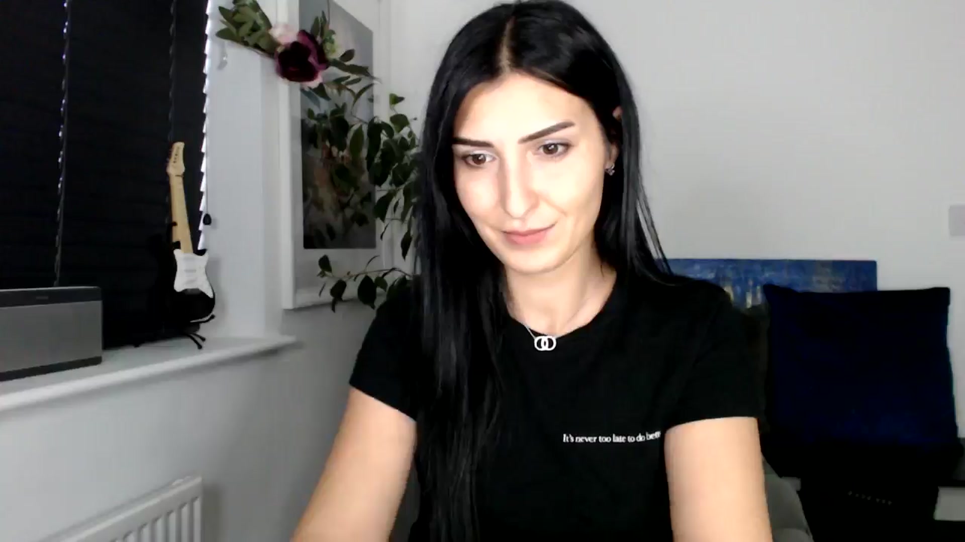 Gallery image thumbnail from LavIson's myfreecams stream on, 11/14/2024, 16:23 image 2 of 20