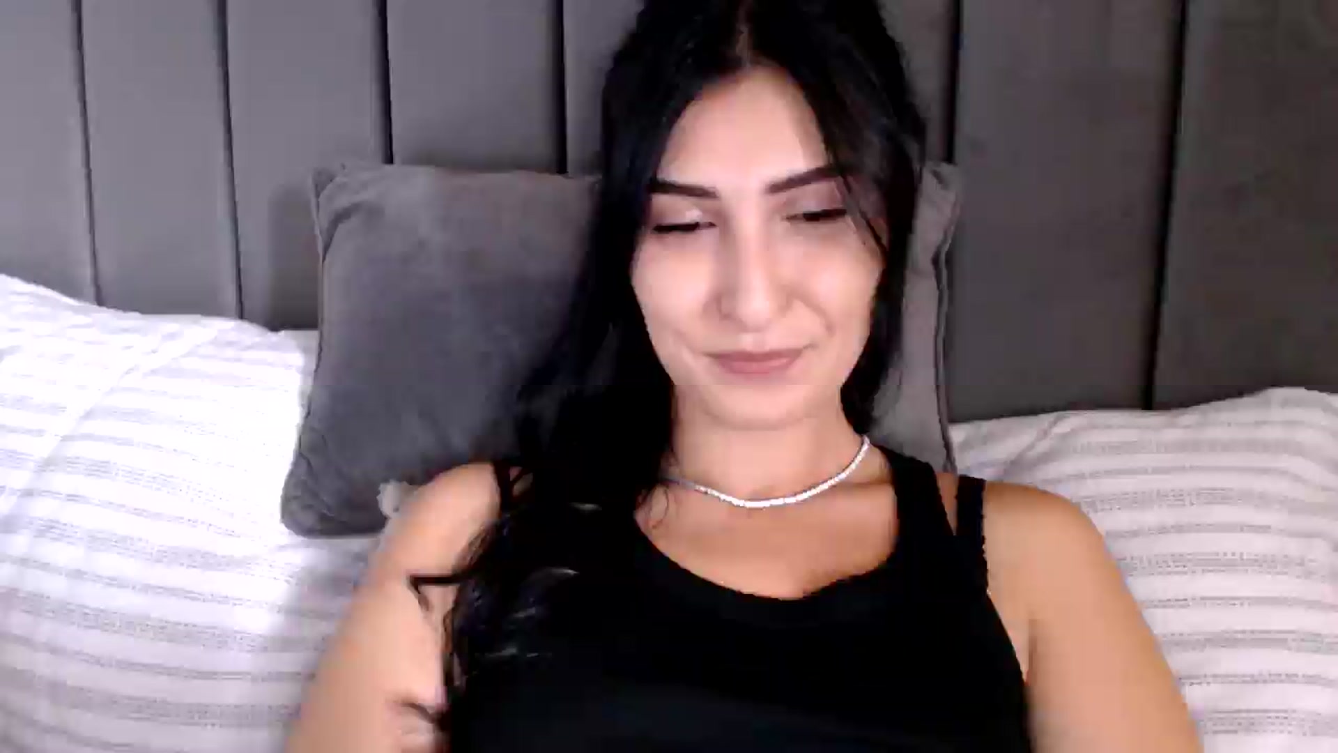 Gallery image thumbnail from LavIson's myfreecams stream on, 11/15/2024, 11:19 image 19 of 20