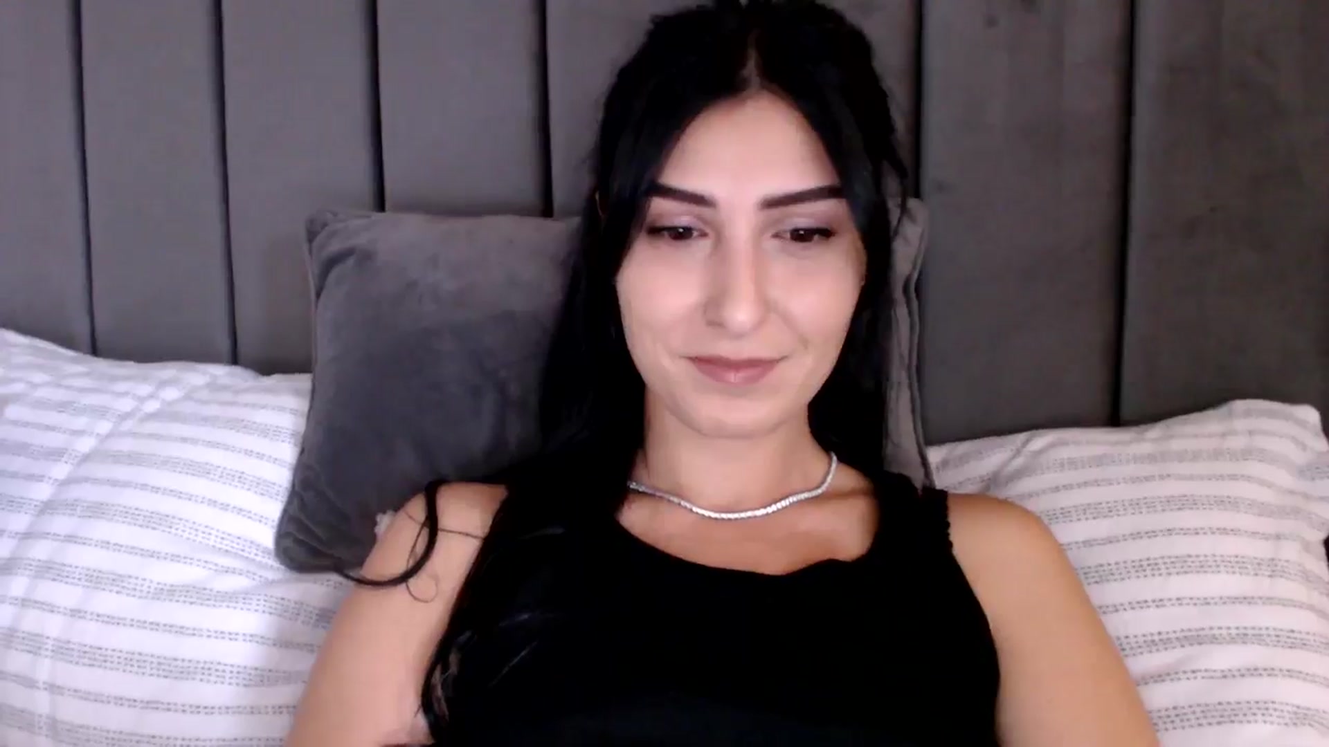 Gallery image thumbnail from LavIson's myfreecams stream on, 11/15/2024, 11:19 image 7 of 20