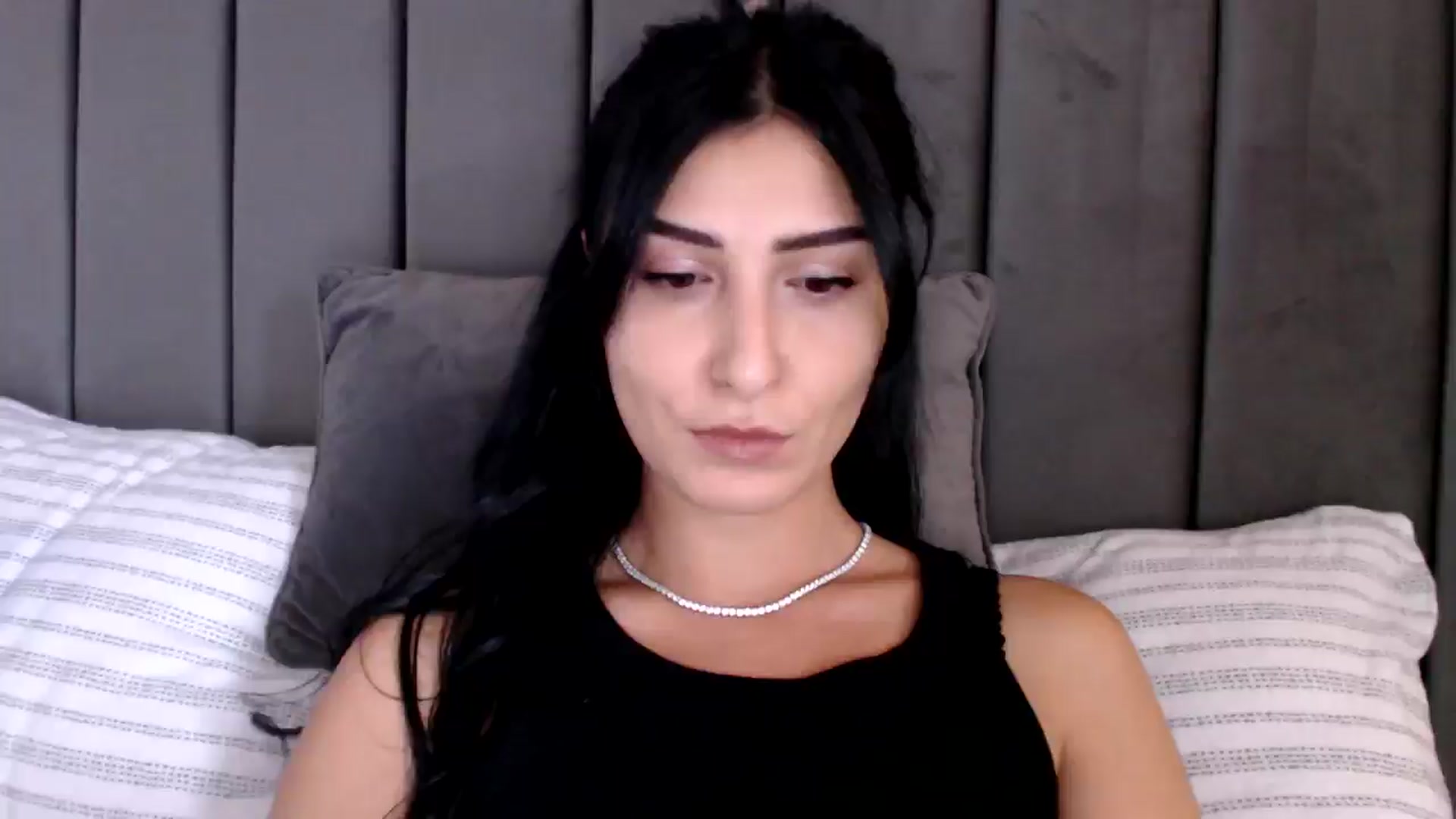 Gallery image thumbnail from LavIson's myfreecams stream on, 11/15/2024, 11:19 image 1 of 20