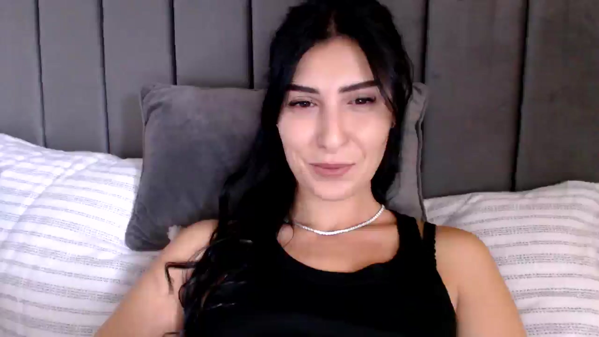 Gallery image thumbnail from LavIson's myfreecams stream on, 11/15/2024, 11:19 image 14 of 20