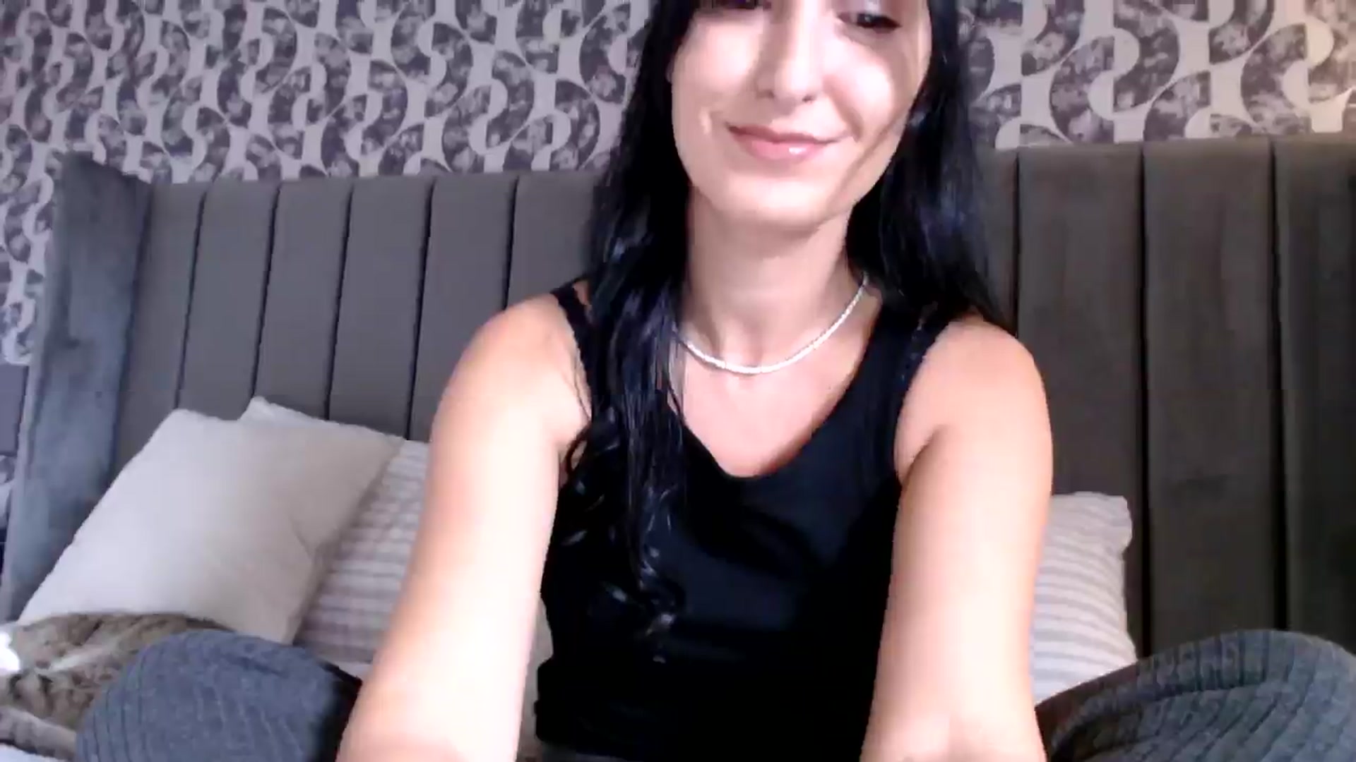 Gallery image thumbnail from LavIson's myfreecams stream on, 11/15/2024, 11:19 image 9 of 20