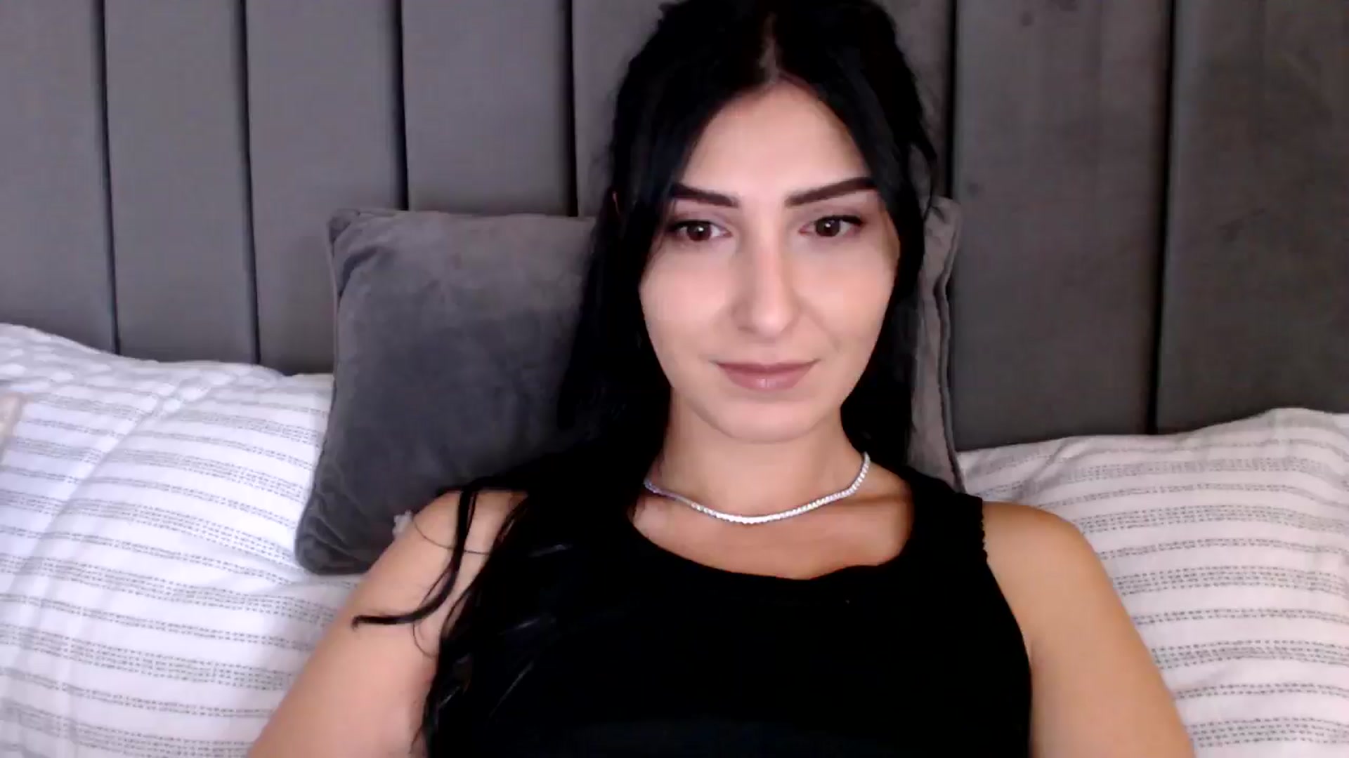 Gallery image thumbnail from LavIson's myfreecams stream on, 11/15/2024, 11:19 image 4 of 20