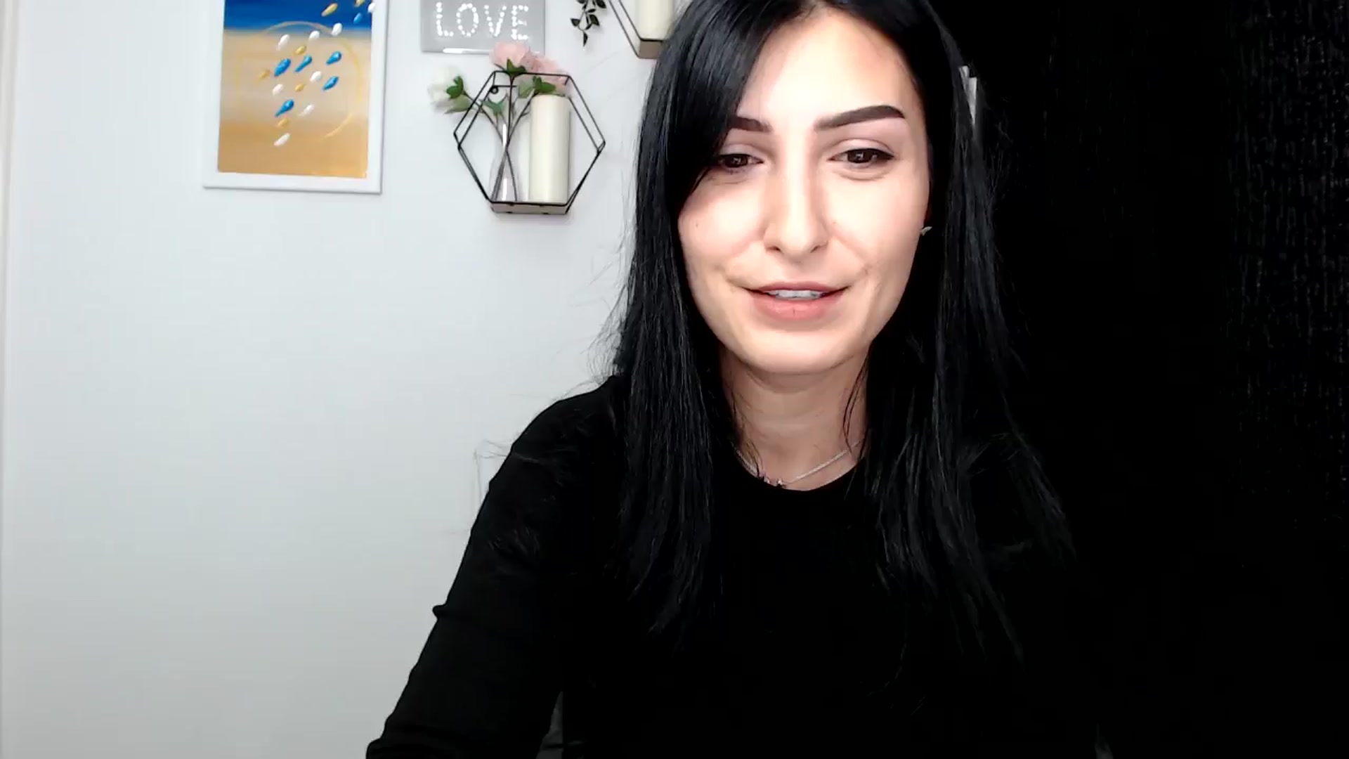 Gallery image thumbnail from LavIson's myfreecams stream on, 11/18/2024, 10:56 image 4 of 20
