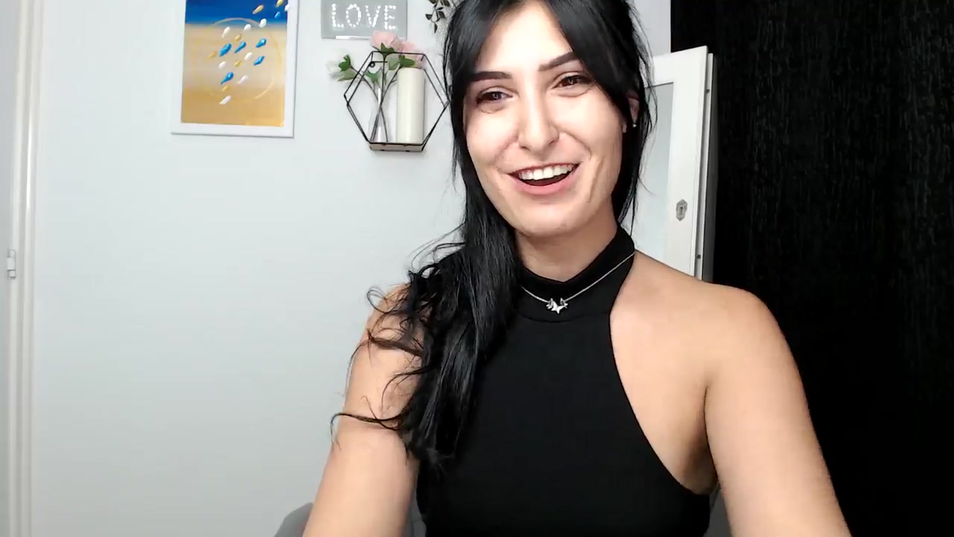 Gallery image thumbnail from LavIson's myfreecams stream on, 11/18/2024, 14:29 image 7 of 20