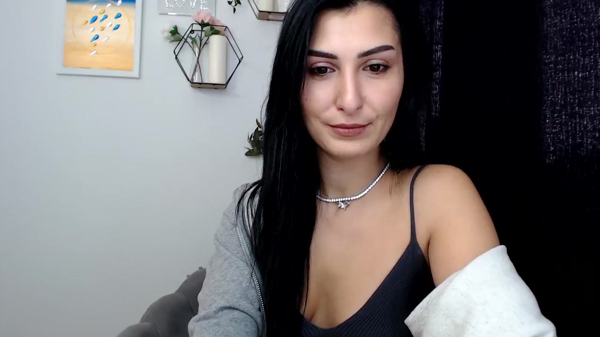 Gallery image thumbnail from LavIson's myfreecams stream on, 11/21/2024, 11:21 image 12 of 20