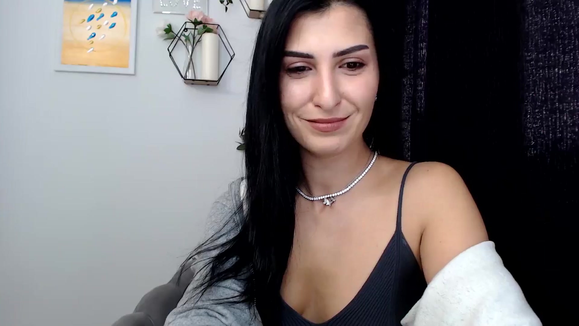 Gallery image thumbnail from LavIson's myfreecams stream on, 11/21/2024, 11:21 image 10 of 20