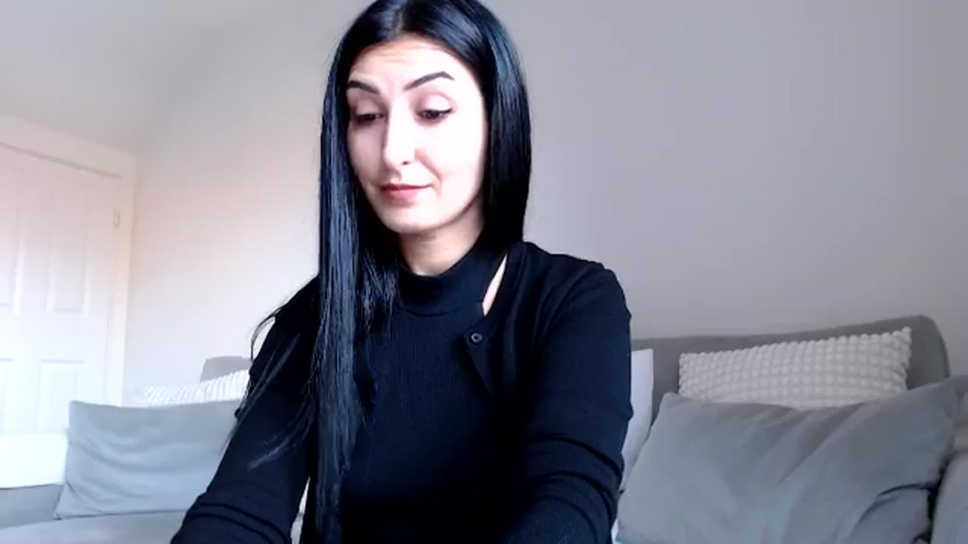 Gallery image thumbnail from LavIson's myfreecams stream on, 11/22/2024, 12:55 image 11 of 20