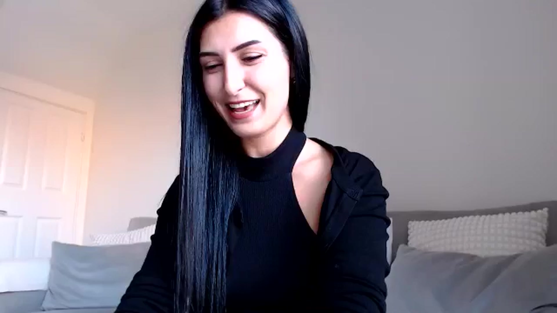 Gallery image thumbnail from LavIson's myfreecams stream on, 11/22/2024, 12:55 image 3 of 20