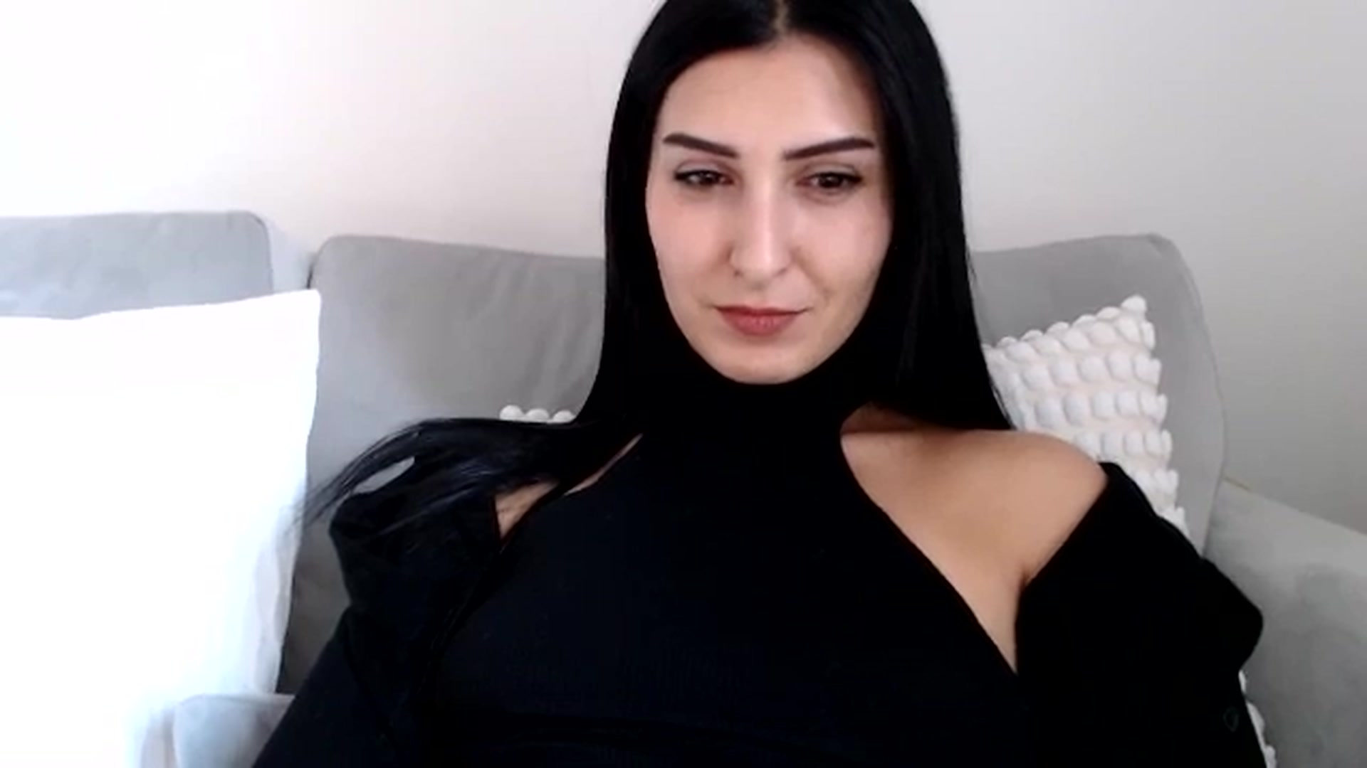 Gallery image thumbnail from LavIson's myfreecams stream on, 11/22/2024, 15:15 image 10 of 20