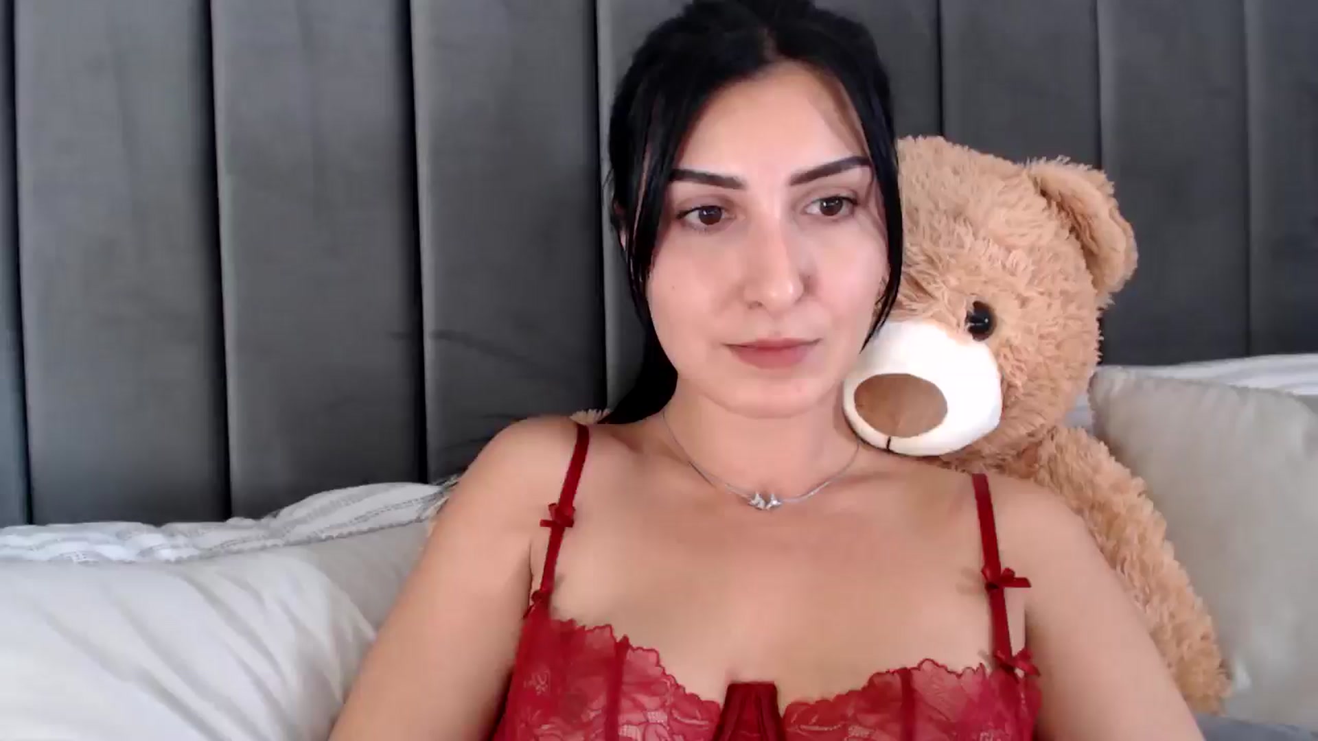 Gallery image thumbnail from LavIson's myfreecams stream on, 11/25/2024, 13:03 image 5 of 20