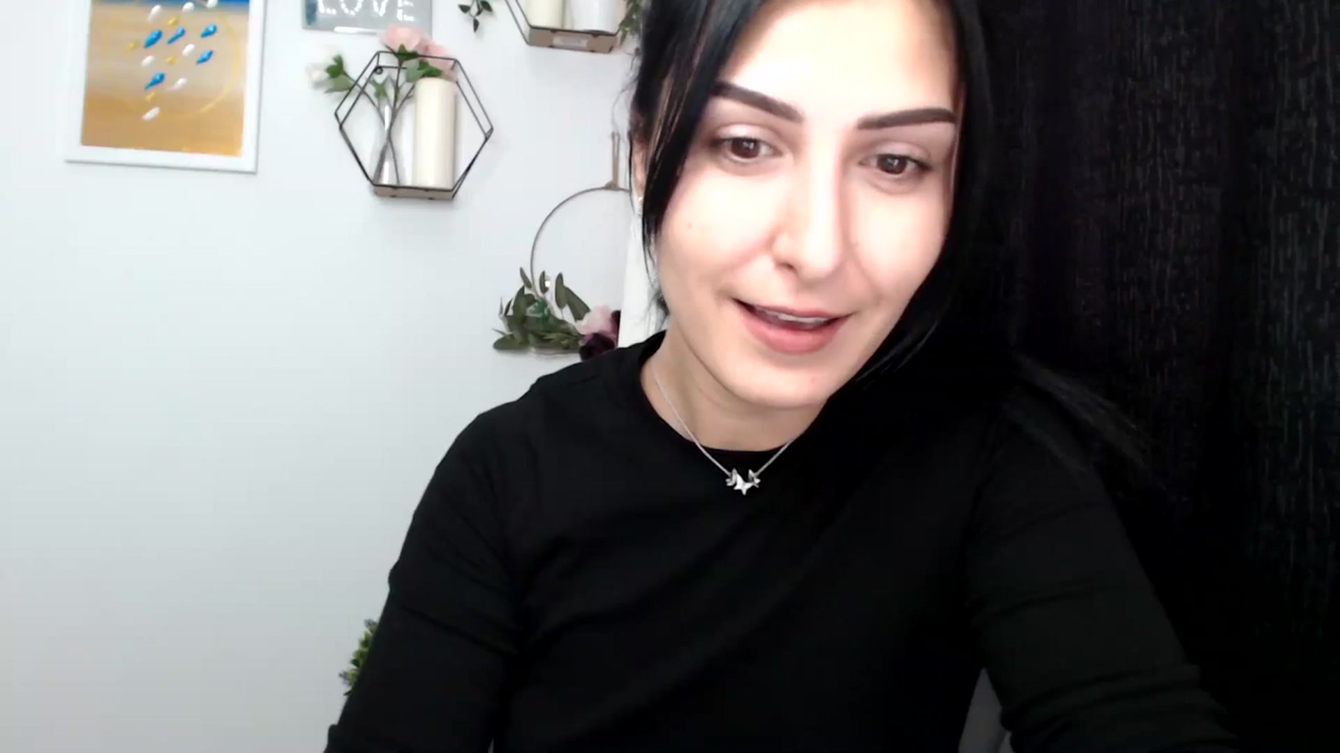 Gallery image thumbnail from LavIson's myfreecams stream on, 11/25/2024, 15:13 image 5 of 20