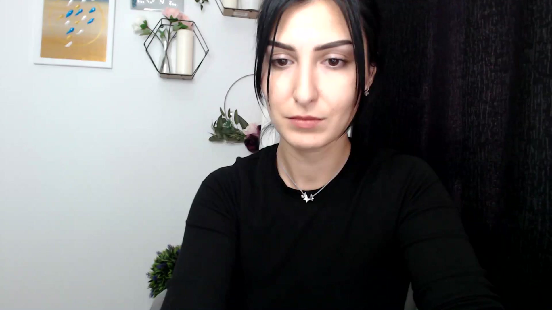 Gallery image thumbnail from LavIson's myfreecams stream on, 11/25/2024, 15:13 image 1 of 20