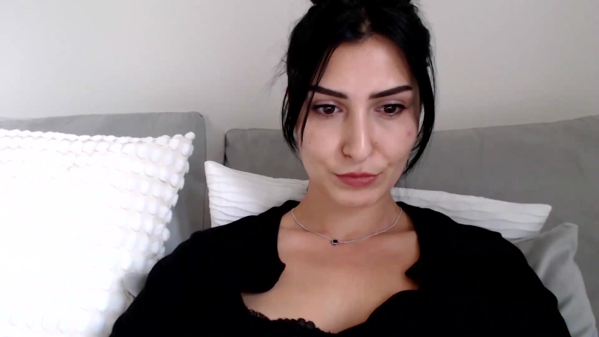 Gallery image thumbnail from LavIson's myfreecams stream on, 11/27/2024, 13:04 image 9 of 20