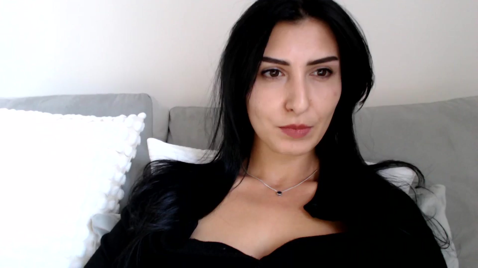 Gallery image thumbnail from LavIson's myfreecams stream on, 11/27/2024, 13:21 image 11 of 20