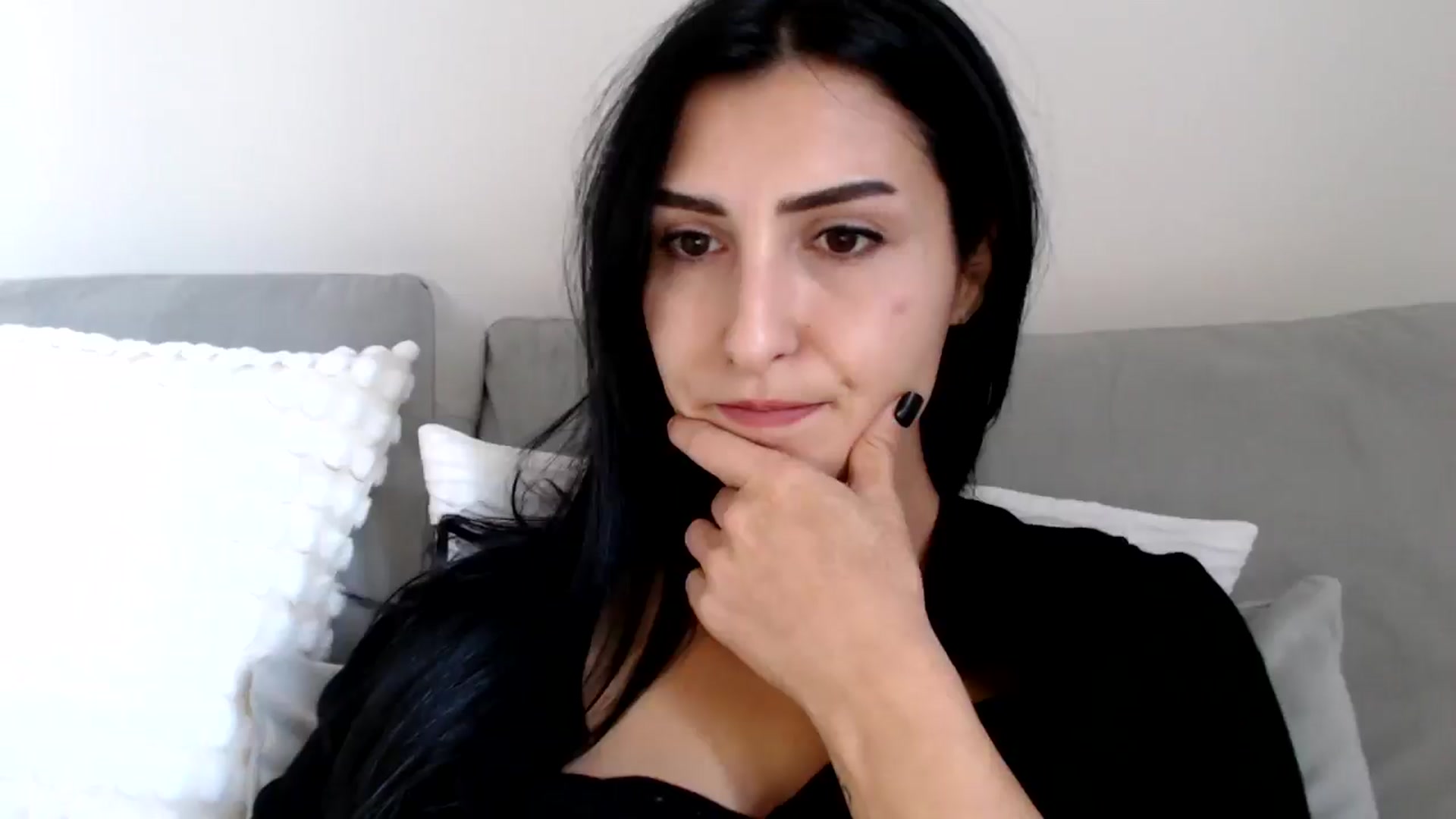 Gallery image thumbnail from LavIson's myfreecams stream on, 11/27/2024, 13:21 image 17 of 20