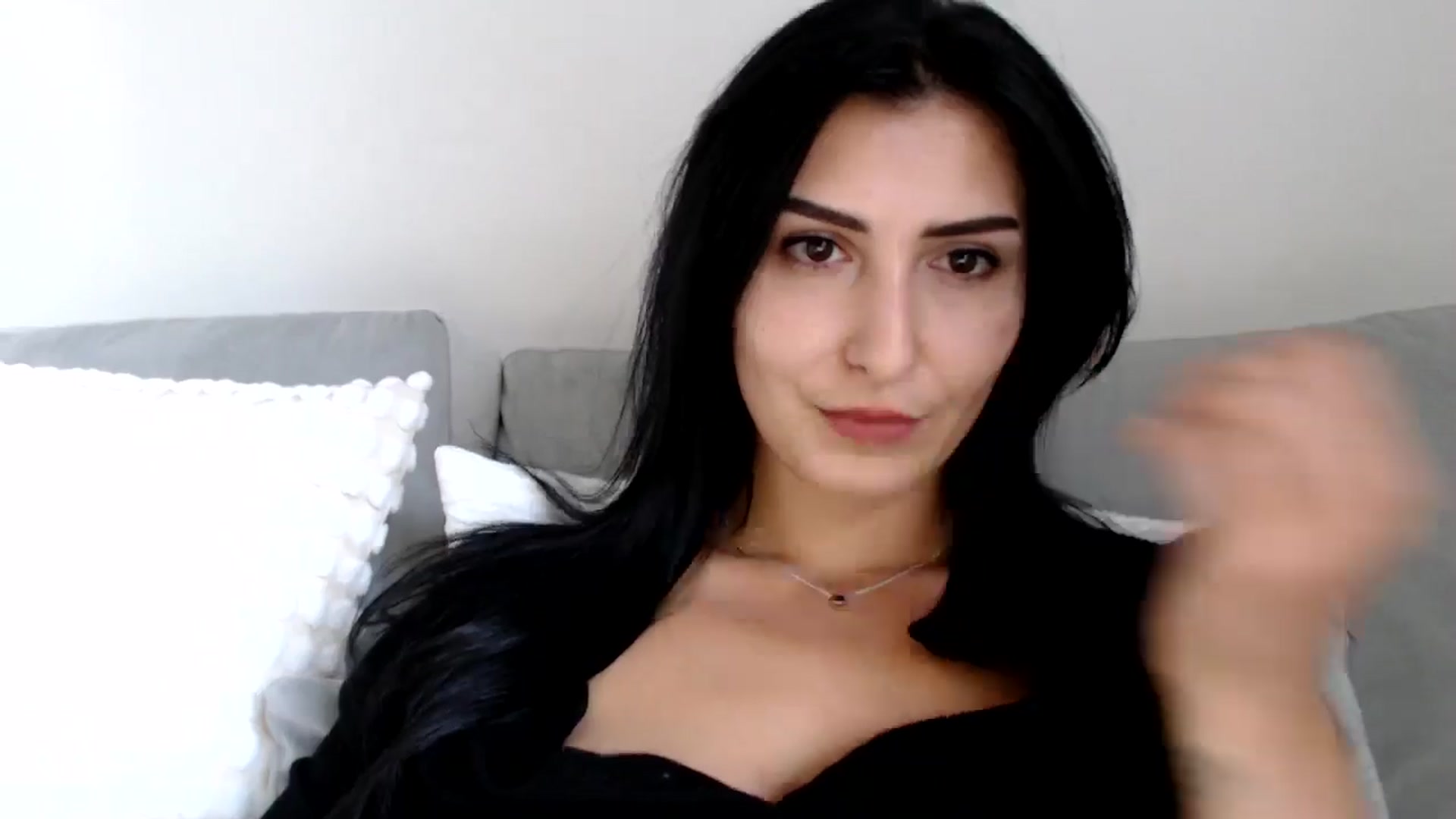 Gallery image thumbnail from LavIson's myfreecams stream on, 11/27/2024, 13:21 image 12 of 20