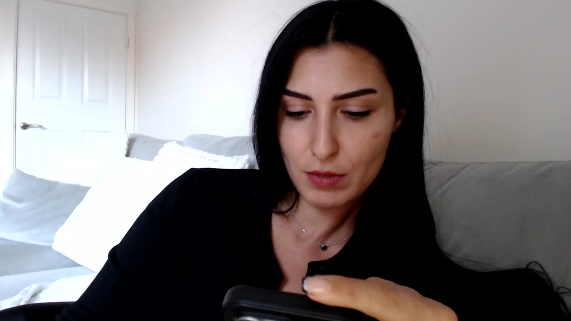 Gallery image thumbnail from LavIson's myfreecams stream on, 11/27/2024, 13:34 image 11 of 20
