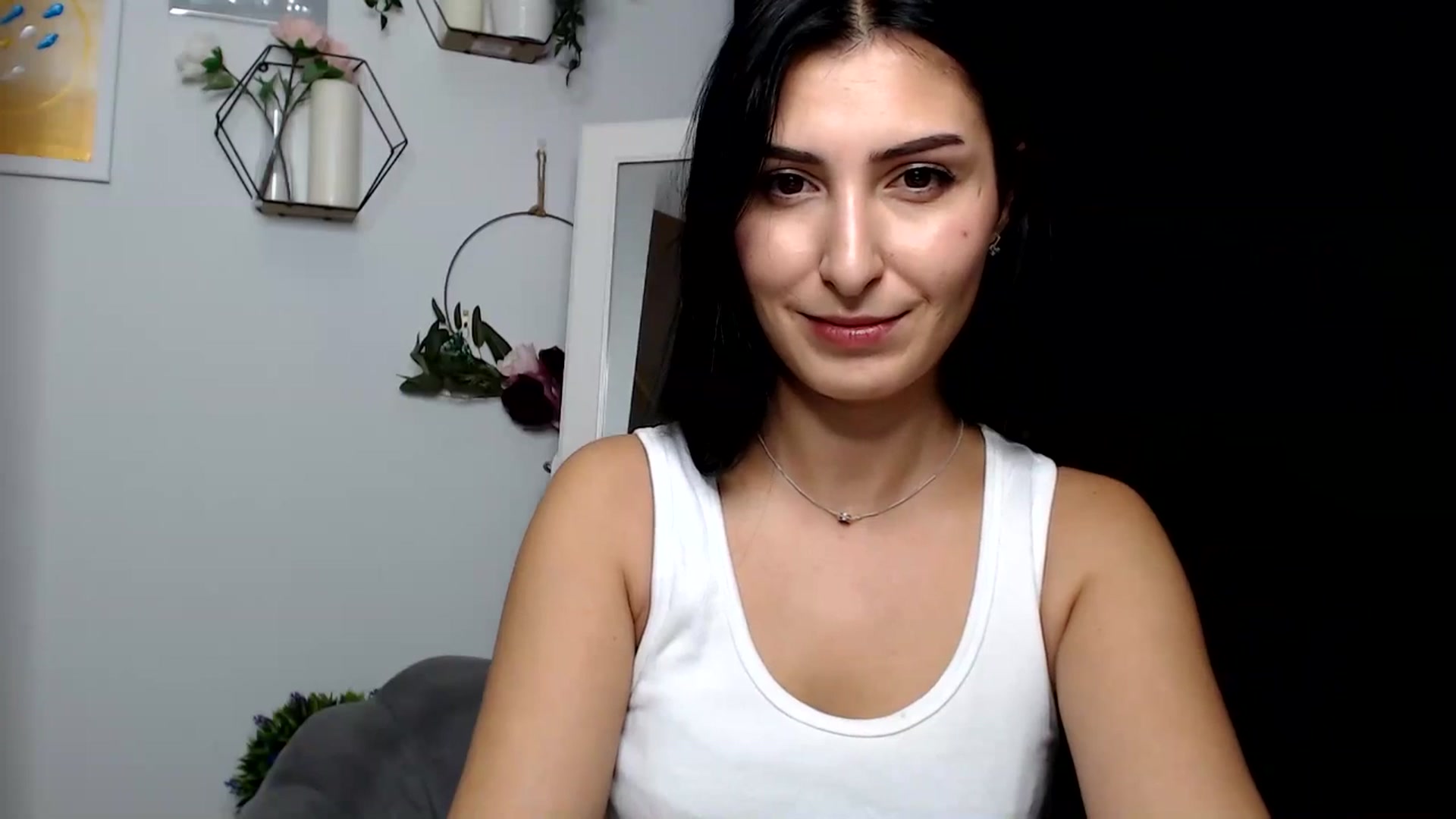 Gallery image thumbnail from LavIson's myfreecams stream on, 12/02/2024, 12:33 image 15 of 20