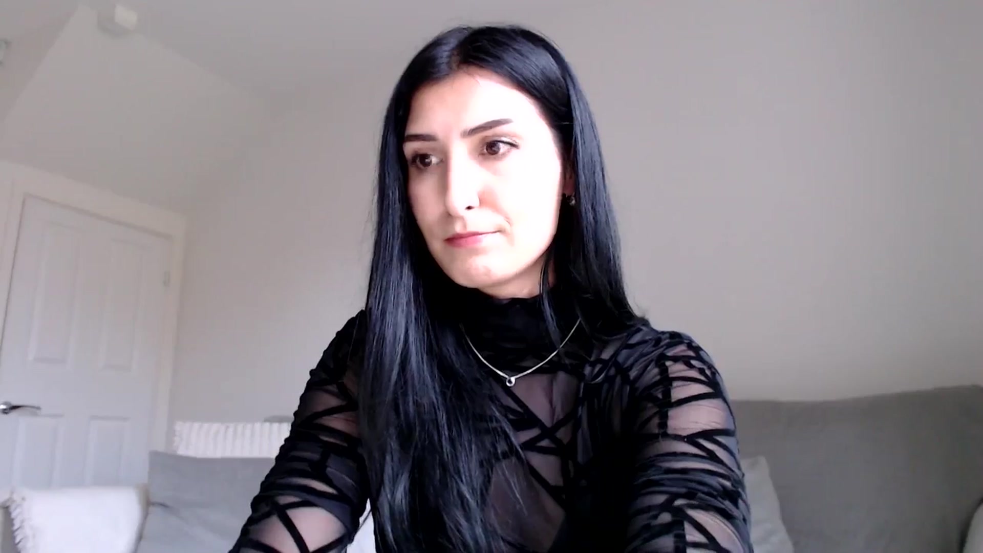 Gallery image thumbnail from LavIson's myfreecams stream on, 12/02/2024, 13:01 image 18 of 20