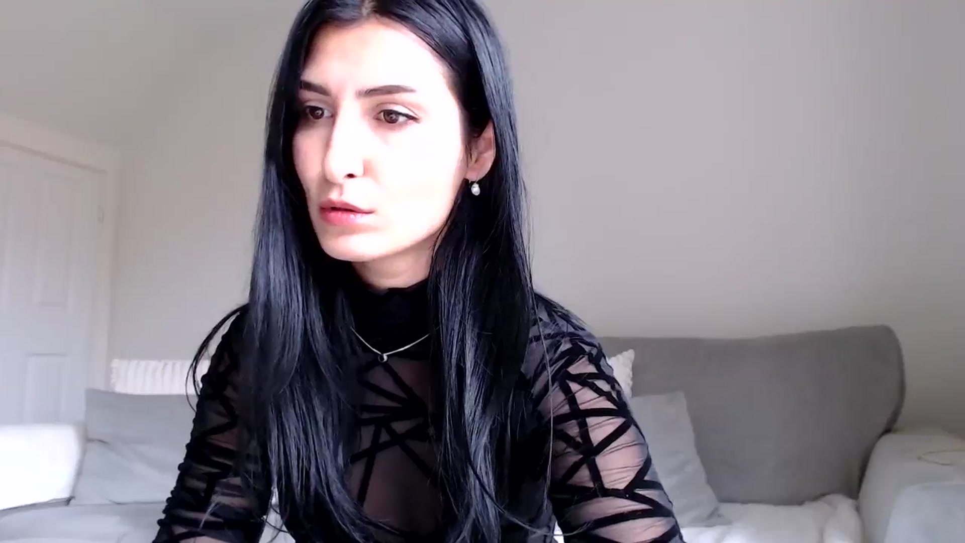 Gallery image thumbnail from LavIson's myfreecams stream on, 12/02/2024, 13:38 image 11 of 20