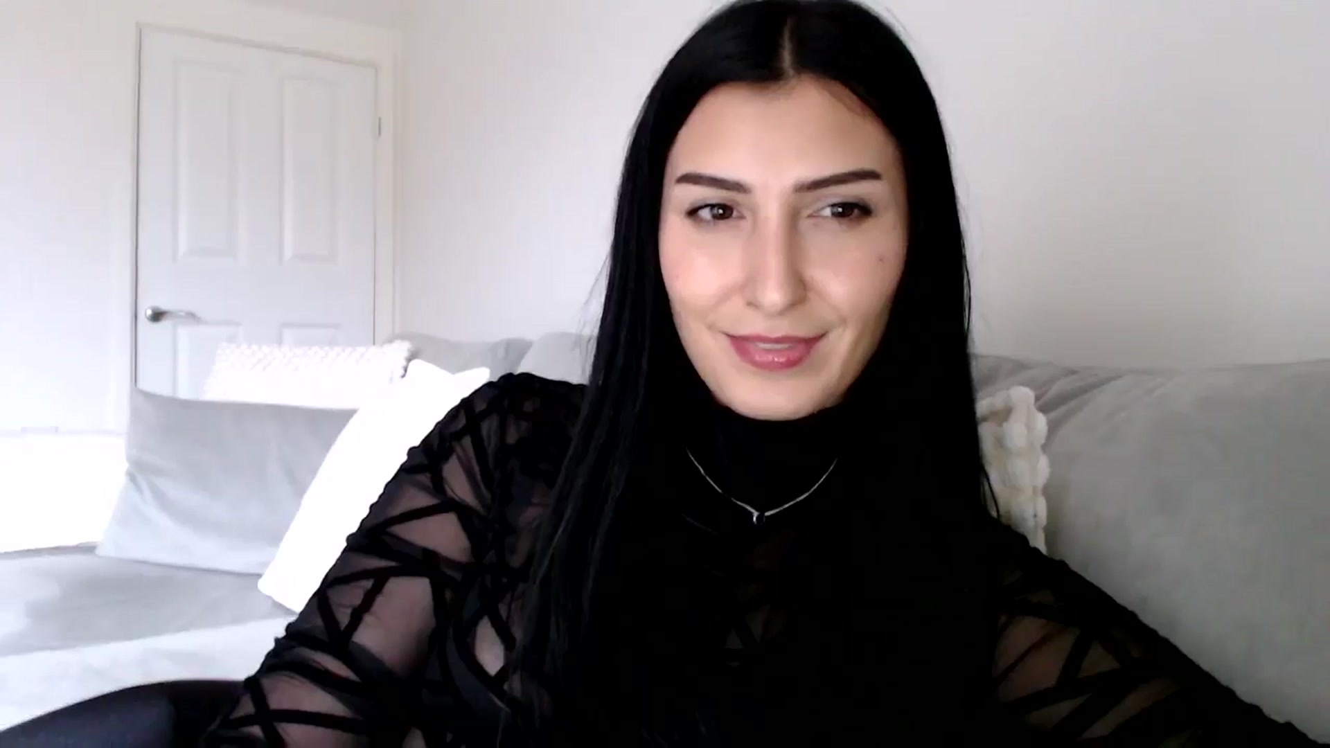 Gallery image thumbnail from LavIson's myfreecams stream on, 12/02/2024, 14:30 image 12 of 20