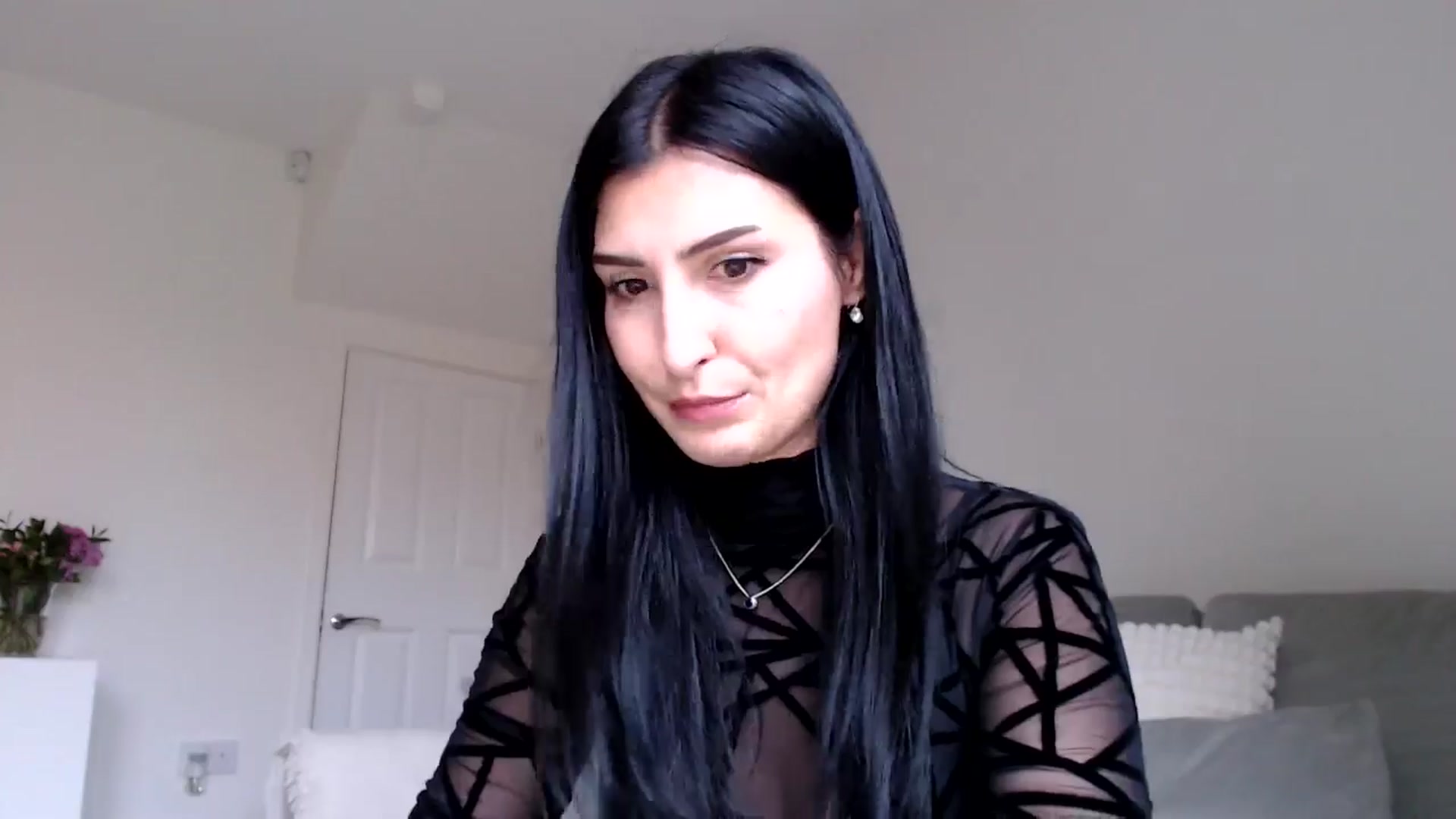 Gallery image thumbnail from LavIson's myfreecams stream on, 12/02/2024, 14:30 image 3 of 20