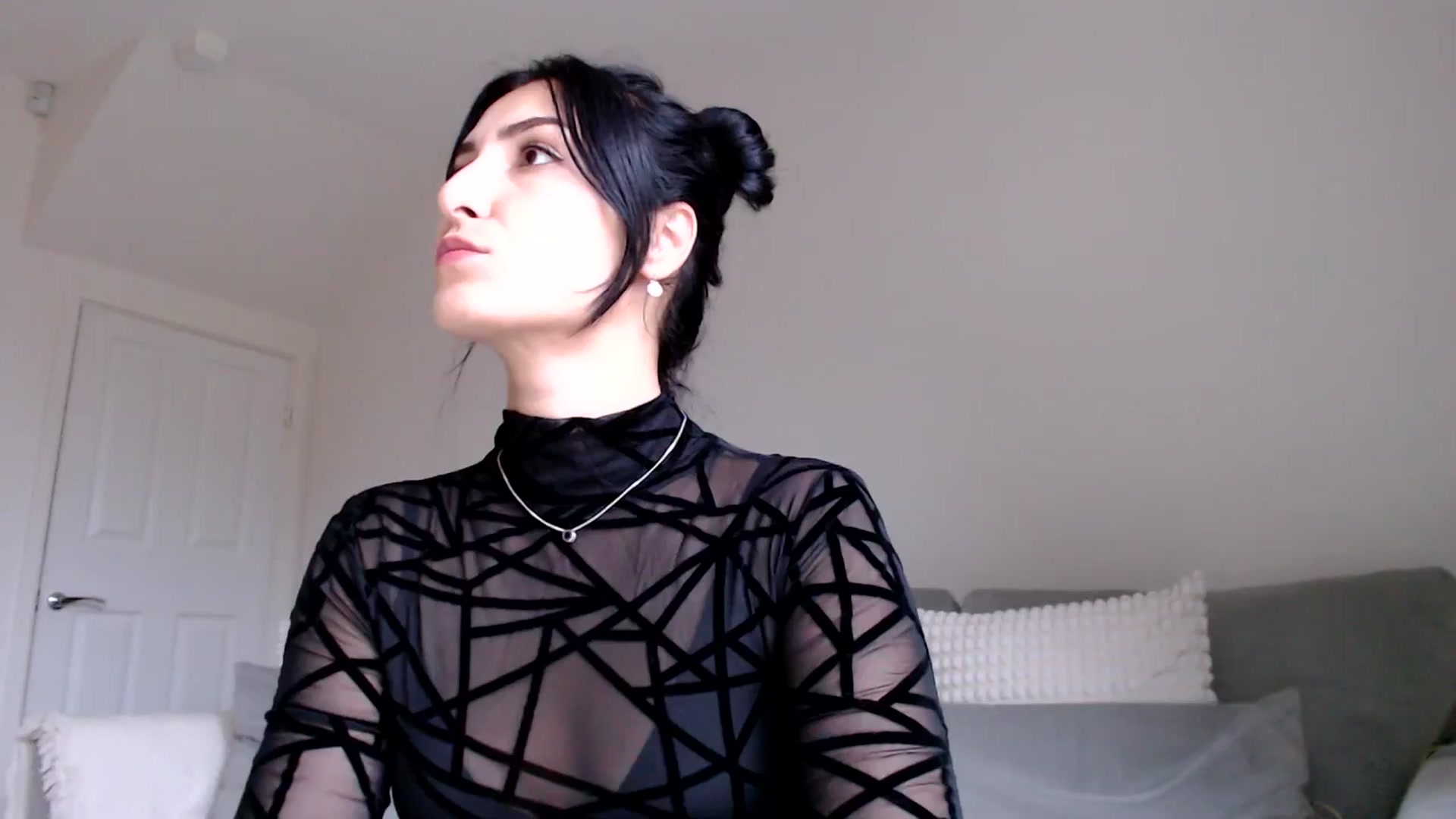 Gallery image thumbnail from LavIson's myfreecams stream on, 12/02/2024, 15:10 image 11 of 20