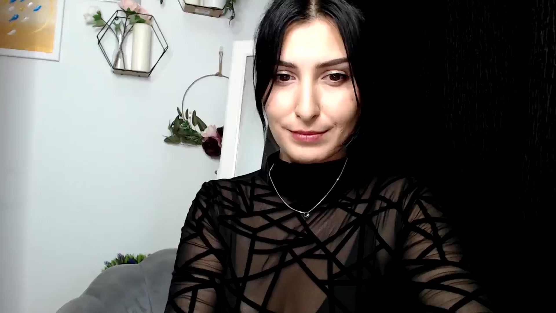 Gallery image thumbnail from LavIson's myfreecams stream on, 12/02/2024, 15:22 image 5 of 20
