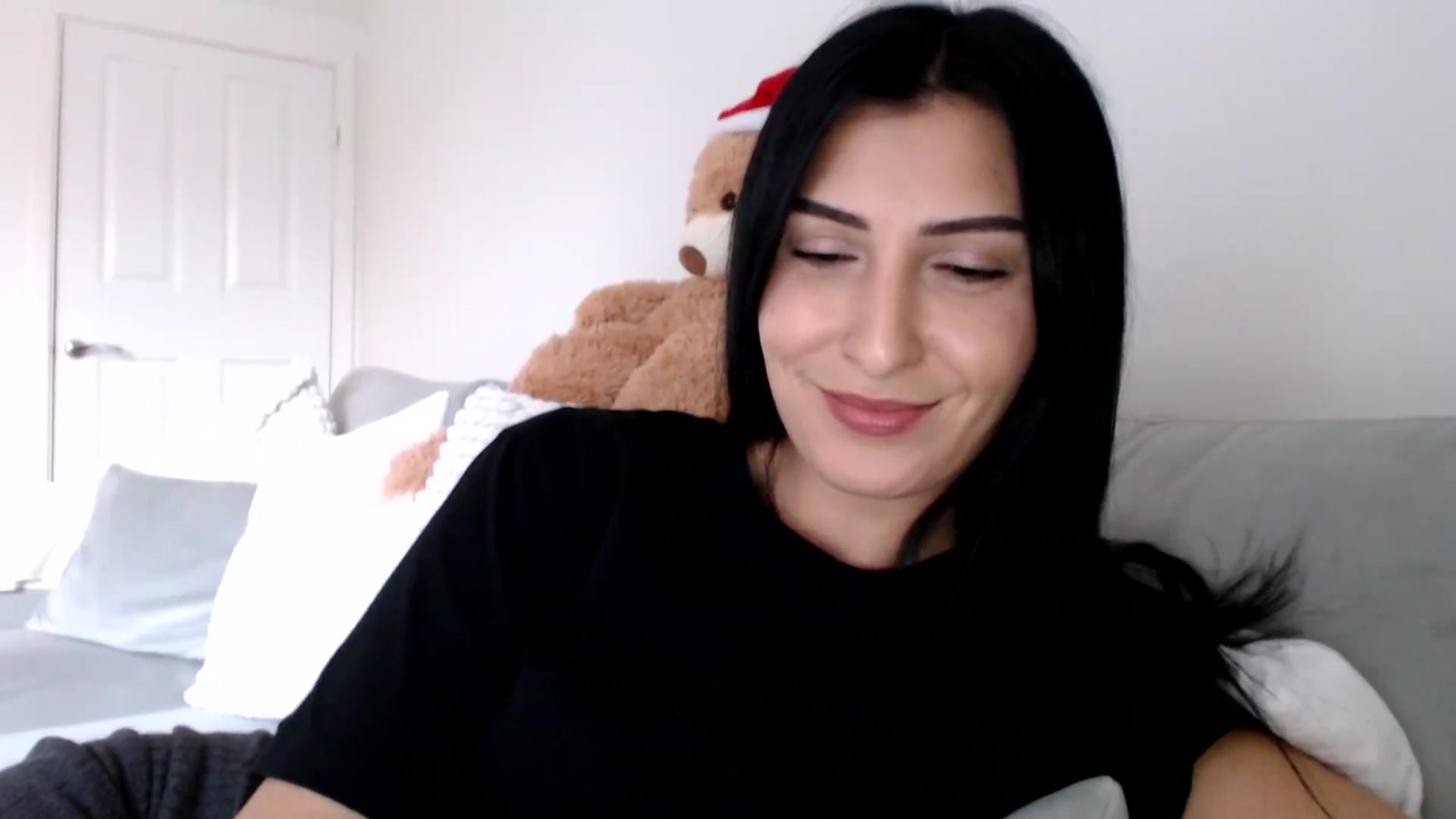 Gallery image thumbnail from LavIson's myfreecams stream on, 12/09/2024, 10:49 image 5 of 20