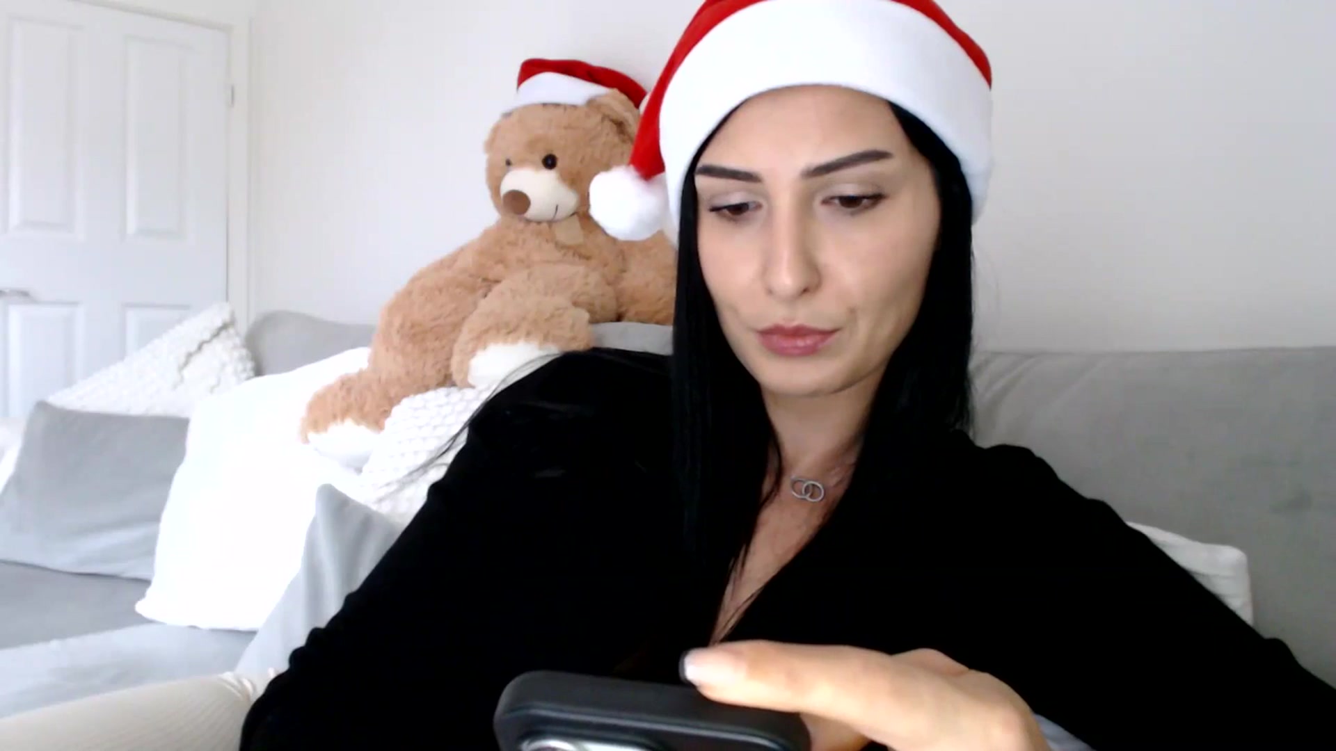 Gallery image thumbnail from LavIson's myfreecams stream on, 12/09/2024, 12:05 image 9 of 20