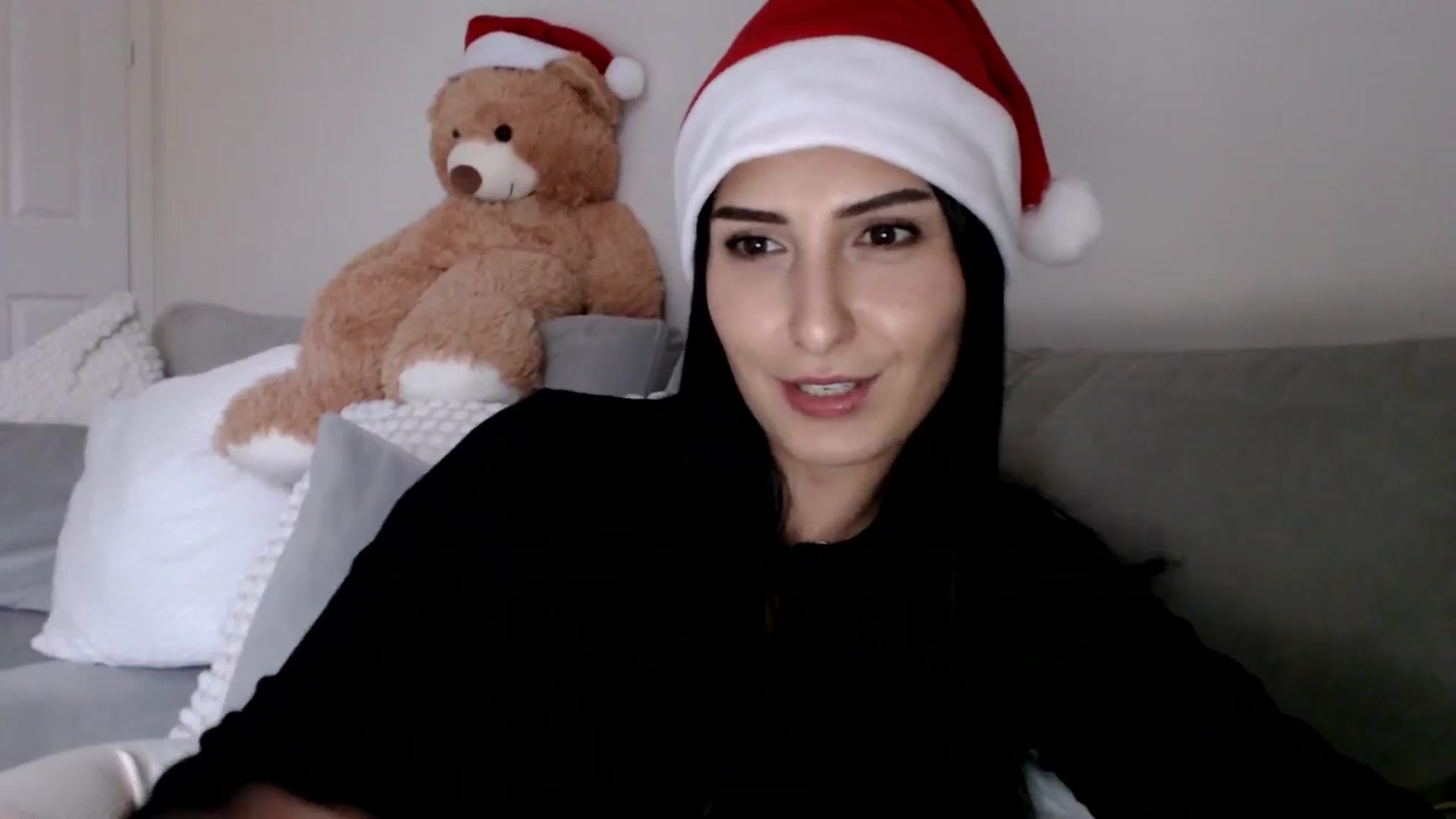 Gallery image thumbnail from LavIson's myfreecams stream on, 12/09/2024, 14:49 image 15 of 20