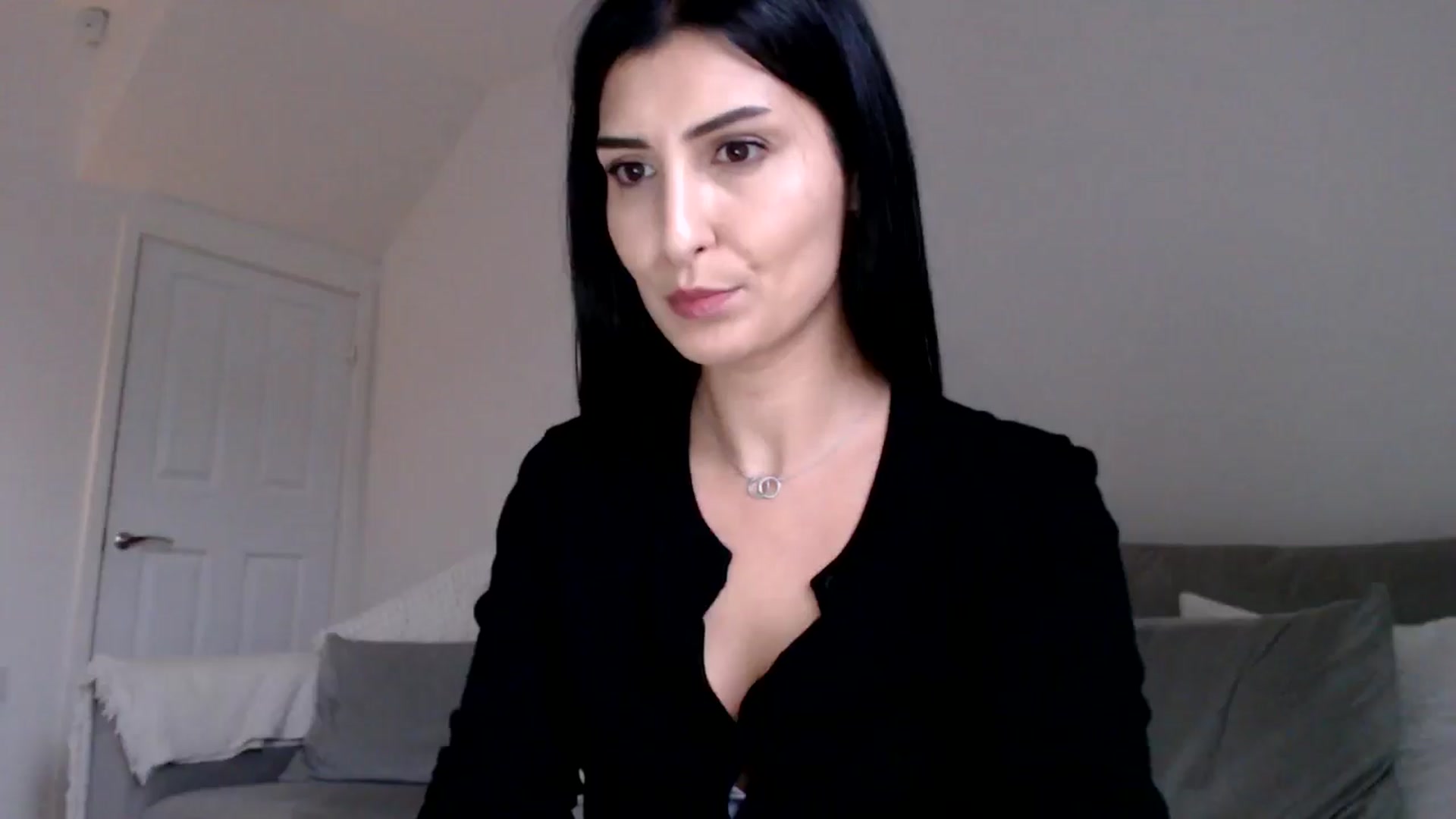 Gallery image thumbnail from LavIson's myfreecams stream on, 12/09/2024, 14:49 image 7 of 20