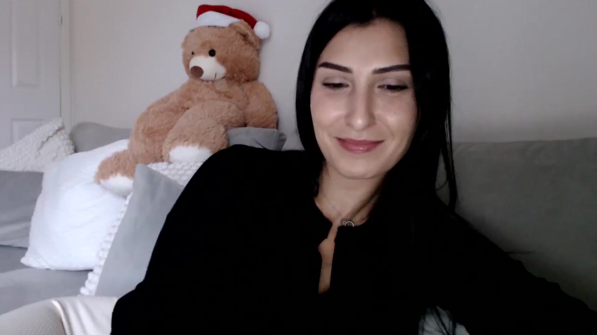 Gallery image thumbnail from LavIson's myfreecams stream on, 12/09/2024, 14:49 image 14 of 20
