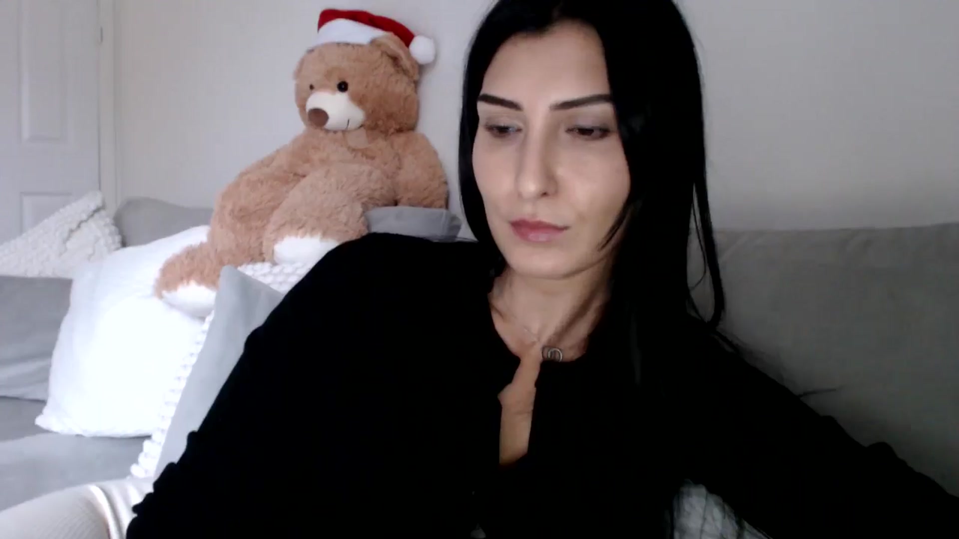 Gallery image thumbnail from LavIson's myfreecams stream on, 12/09/2024, 14:49 image 13 of 20