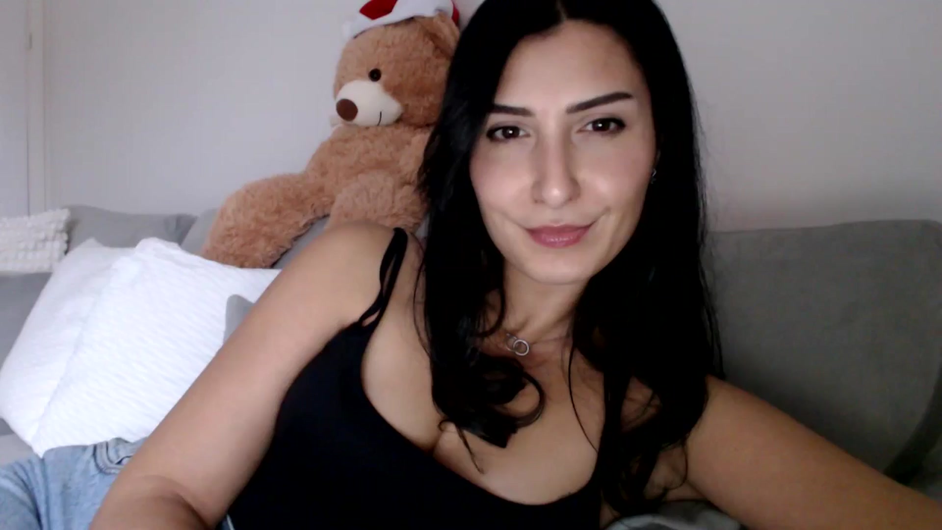Gallery image thumbnail from LavIson's myfreecams stream on, 12/11/2024, 15:46 image 6 of 20