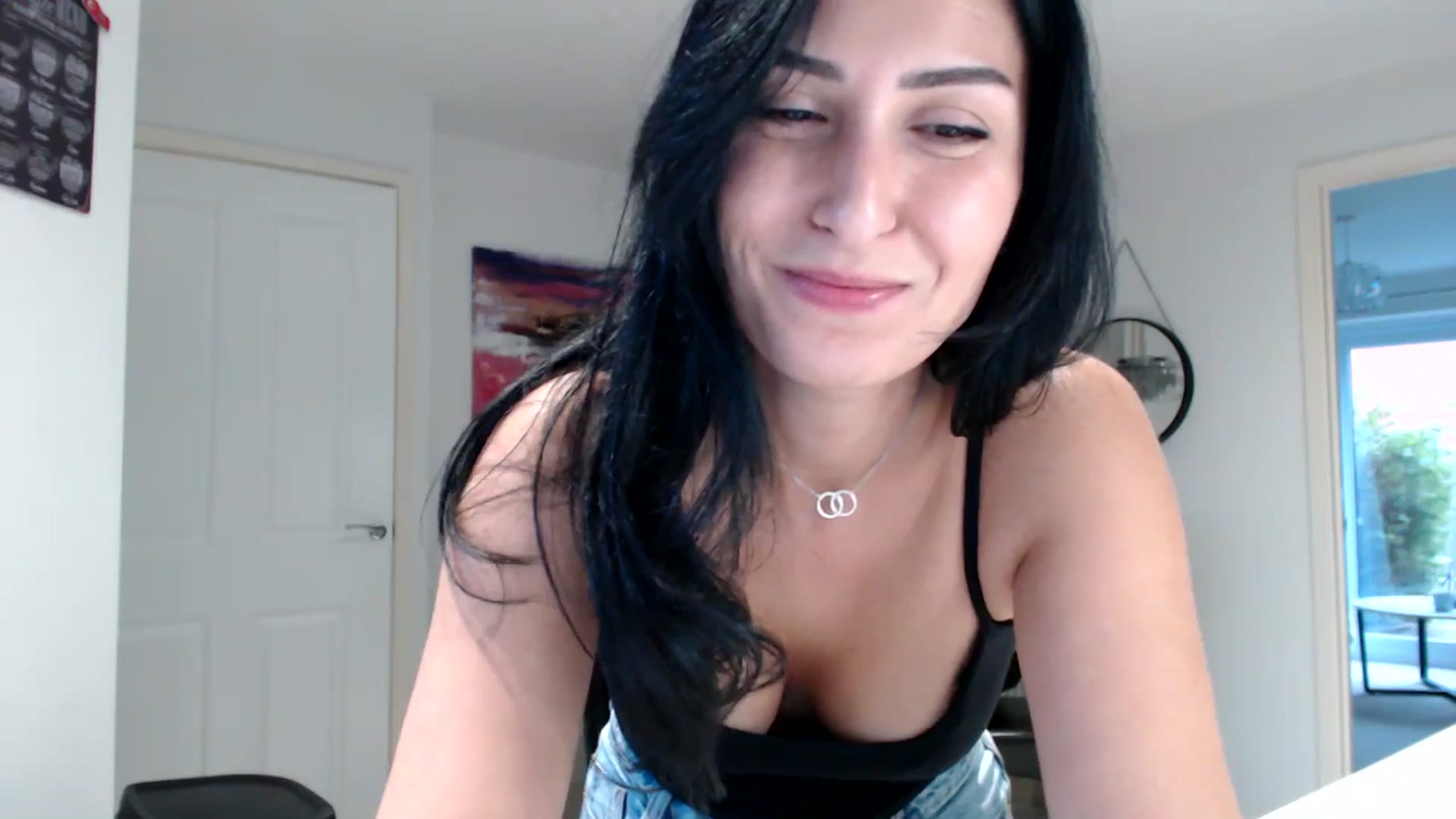 Gallery image thumbnail from LavIson's myfreecams stream on, 12/11/2024, 15:46 image 8 of 20