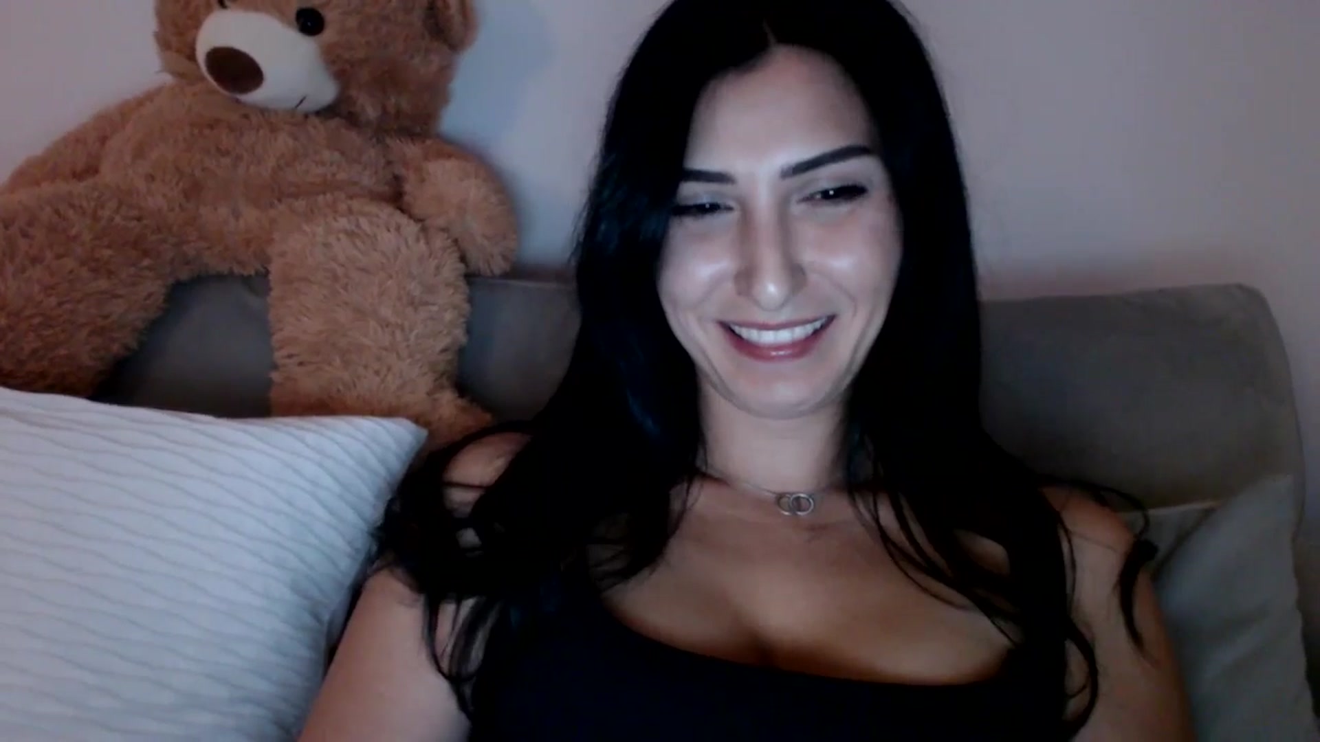Gallery image thumbnail from LavIson's myfreecams stream on, 12/11/2024, 16:30 image 11 of 20