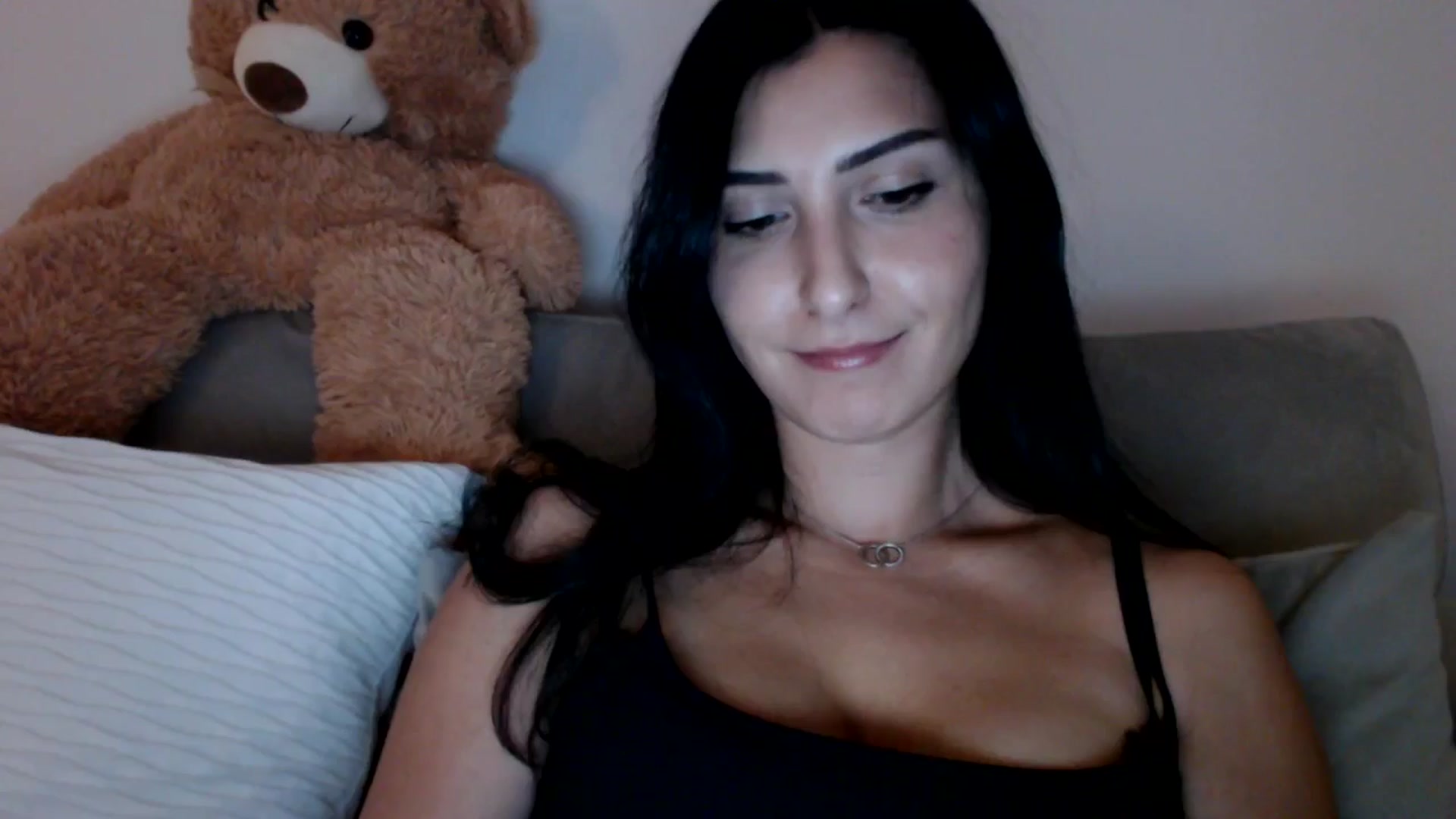 Gallery image thumbnail from LavIson's myfreecams stream on, 12/11/2024, 16:30 image 16 of 20