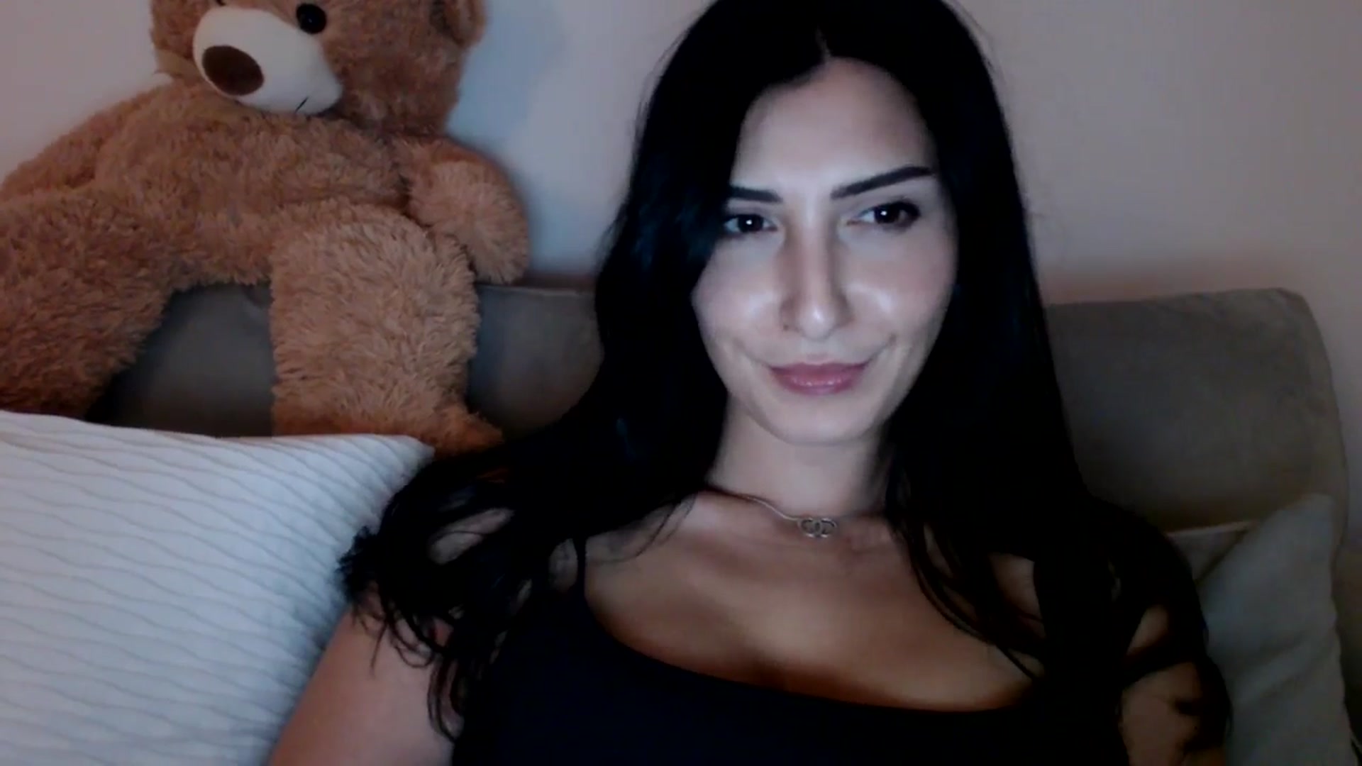 Gallery image thumbnail from LavIson's myfreecams stream on, 12/11/2024, 16:30 image 8 of 20