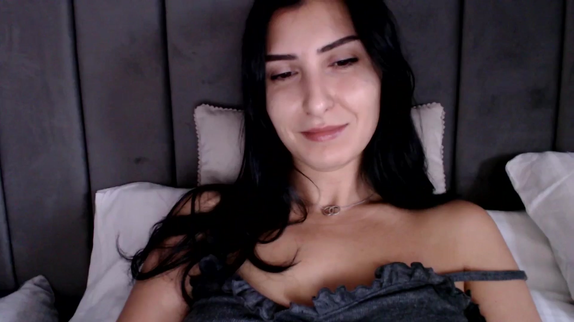 Gallery image thumbnail from LavIson's myfreecams stream on, 12/12/2024, 11:23 image 20 of 20