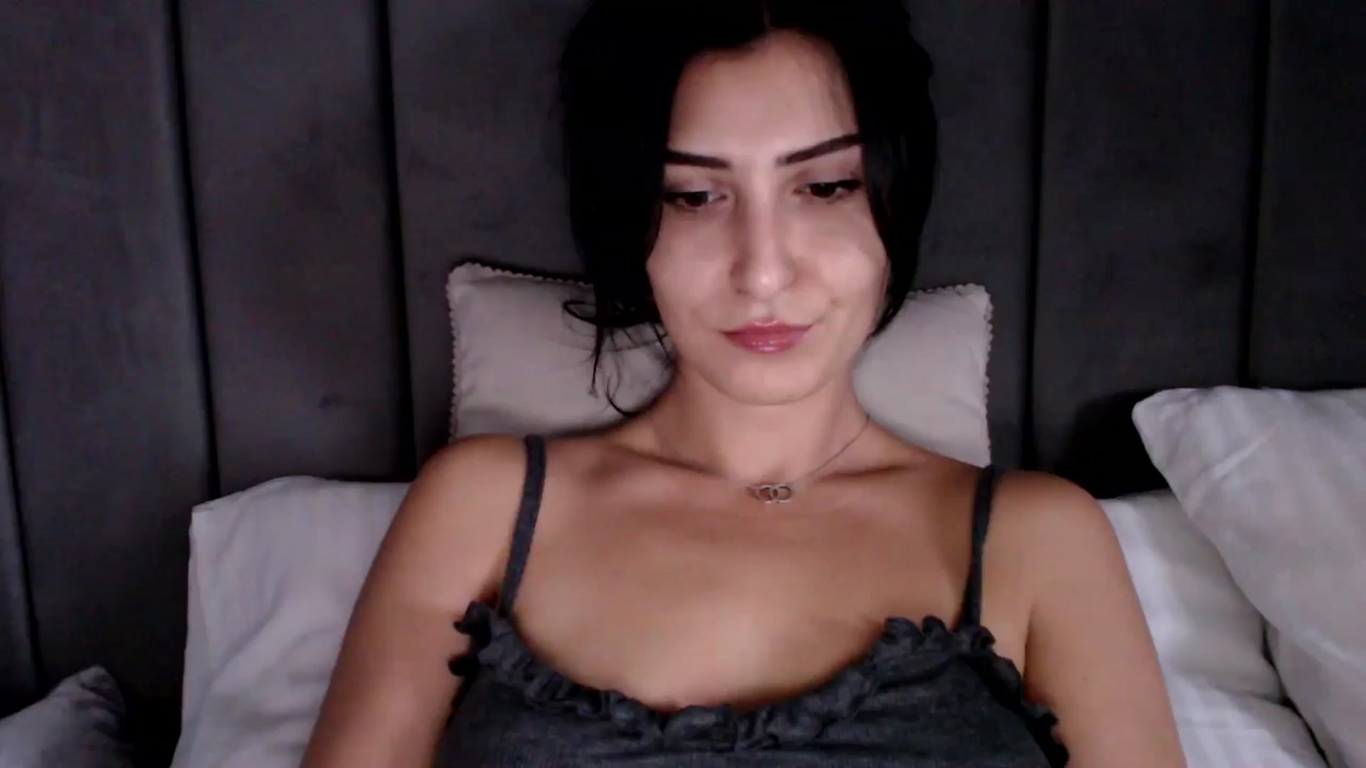 Gallery image thumbnail from LavIson's myfreecams stream on, 12/12/2024, 12:07 image 16 of 20