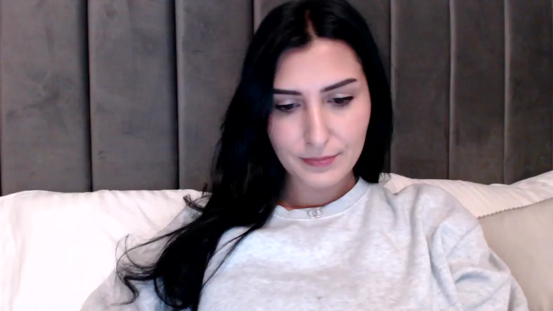 Gallery image thumbnail from LavIson's myfreecams stream on, 12/12/2024, 15:42 image 1 of 20