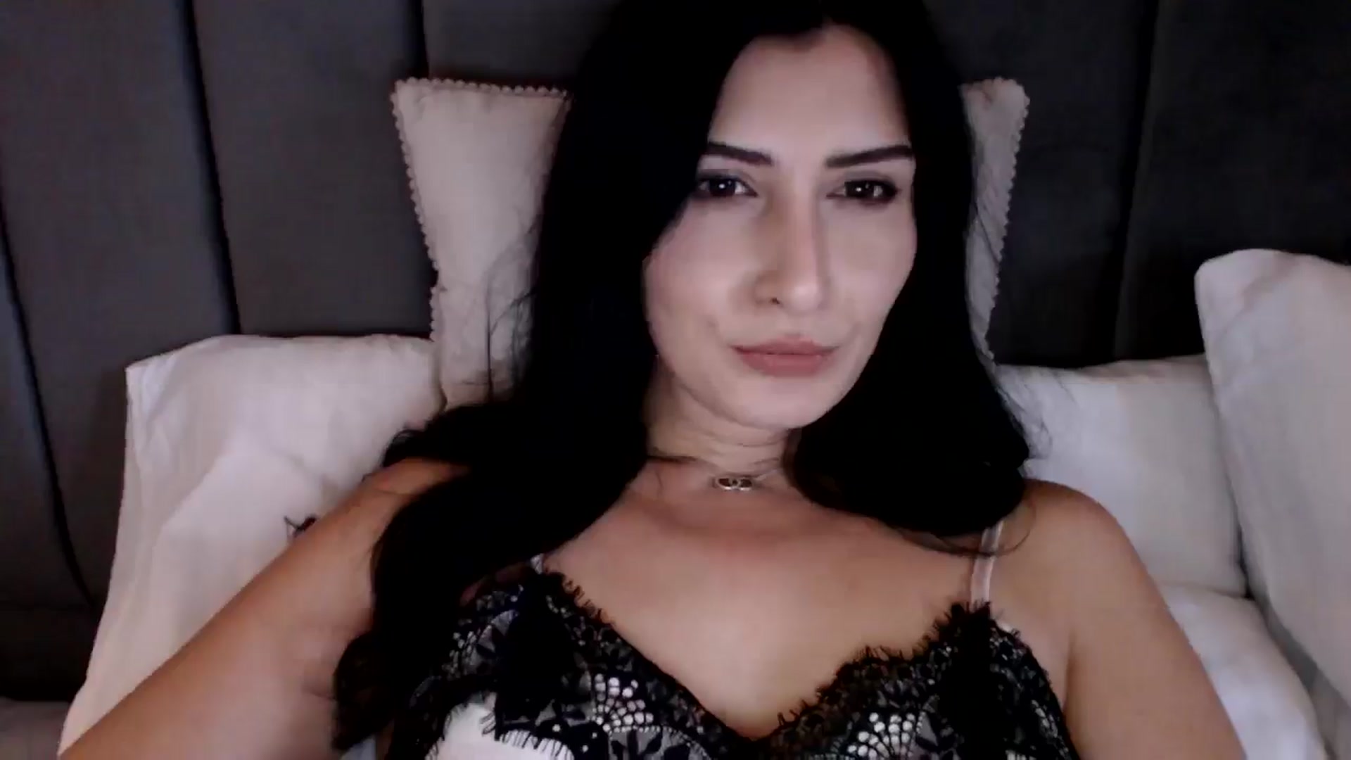 Gallery image thumbnail from LavIson's myfreecams stream on, 12/13/2024, 10:20 image 9 of 20