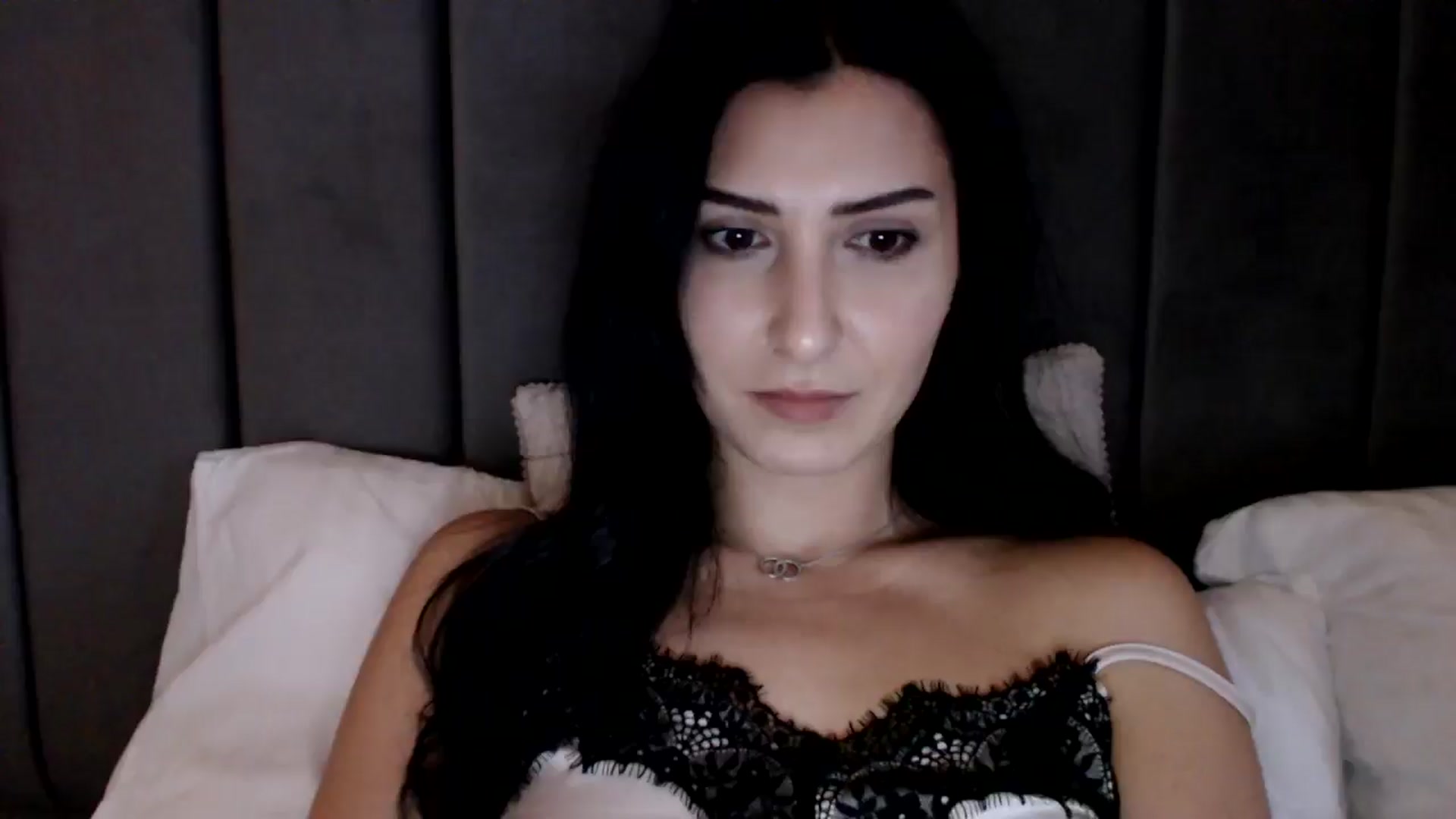 Gallery image thumbnail from LavIson's myfreecams stream on, 12/13/2024, 11:03 image 13 of 20